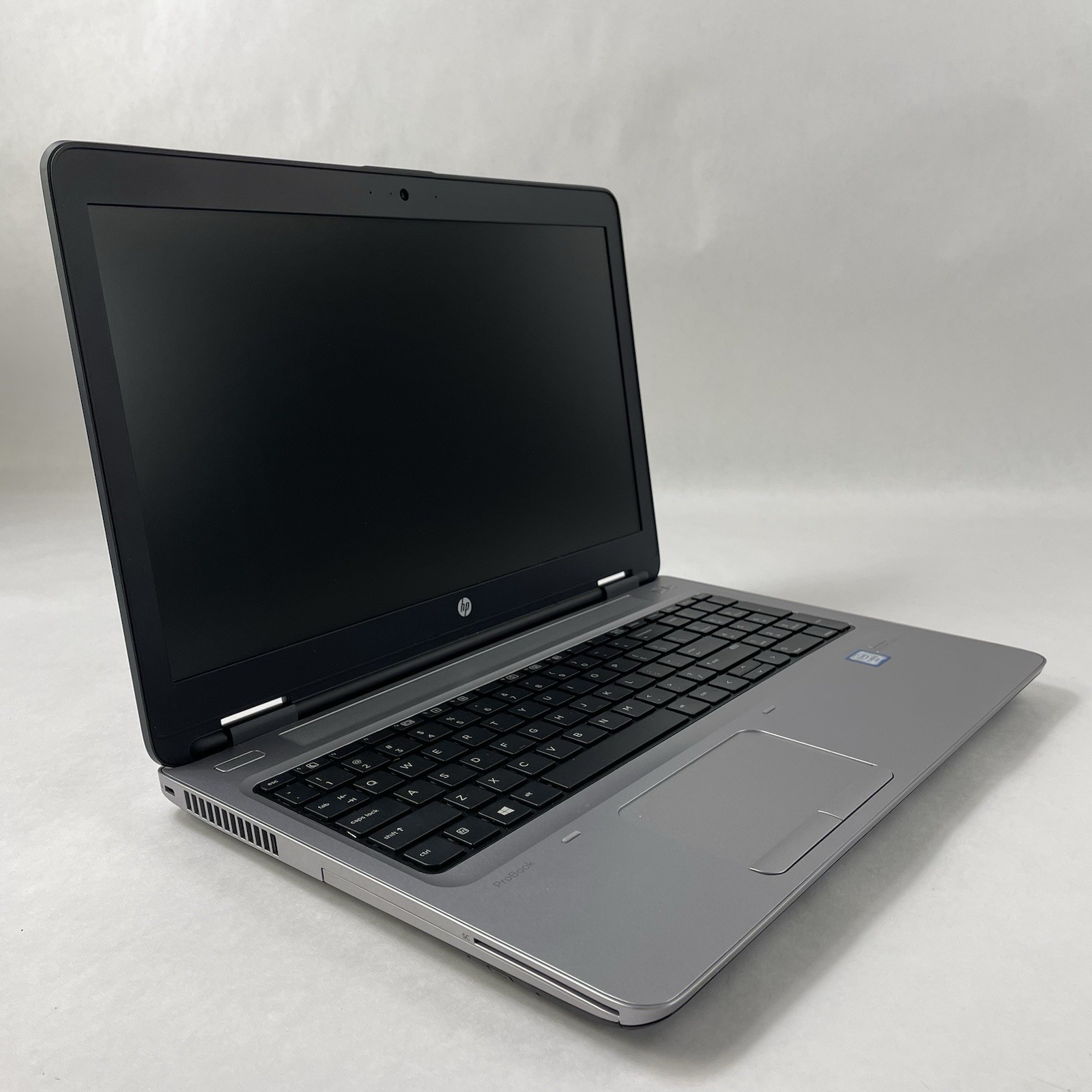 HP ProBook 650 G2 15.6″ i5-6200U 2.30 GHz 8 GB RAM No SSD/OS/AC/Battery