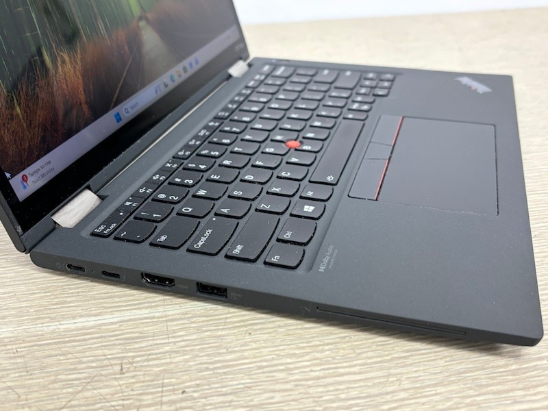 Lenovo ThinkPad X13 Yoga 13″ i5-1145G7 16GB 256GB SSD W11P Toush 2-in-1 Laptop