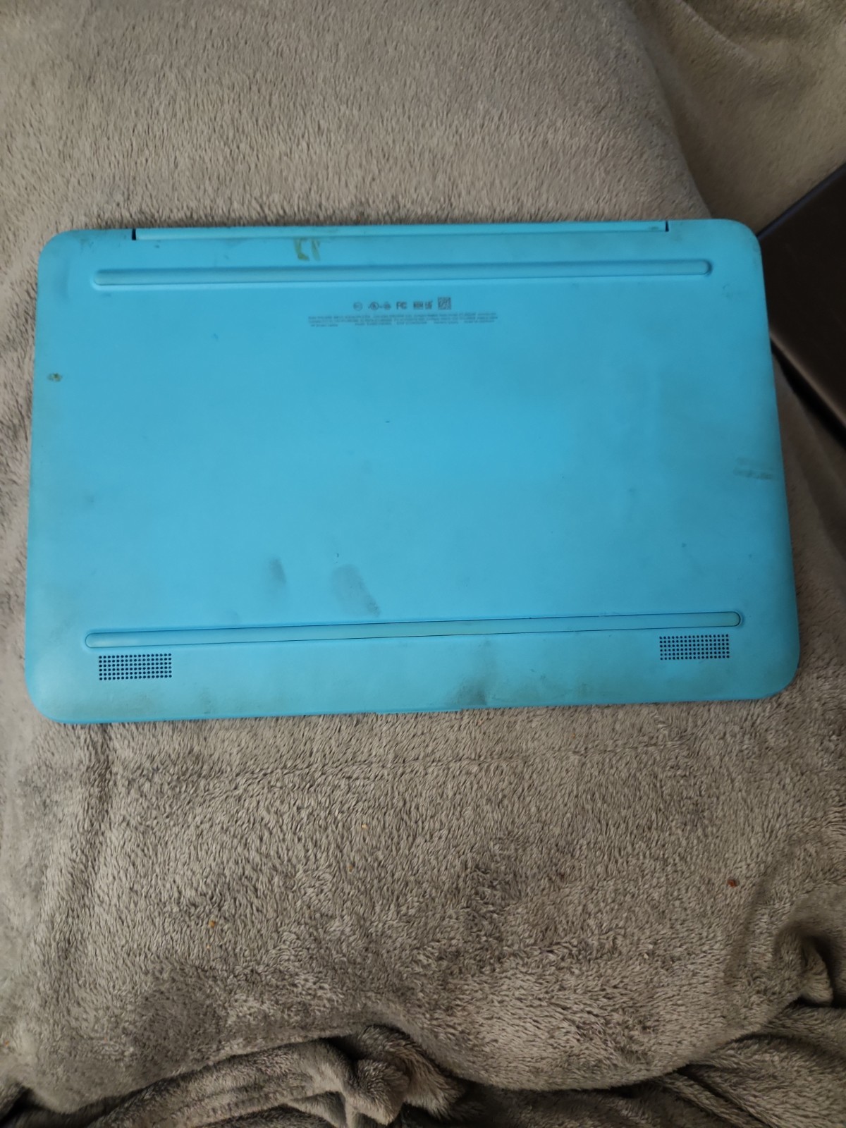 HP Stream 11. 11.6″ Laptop – Parts Or REPAIR Only As Is