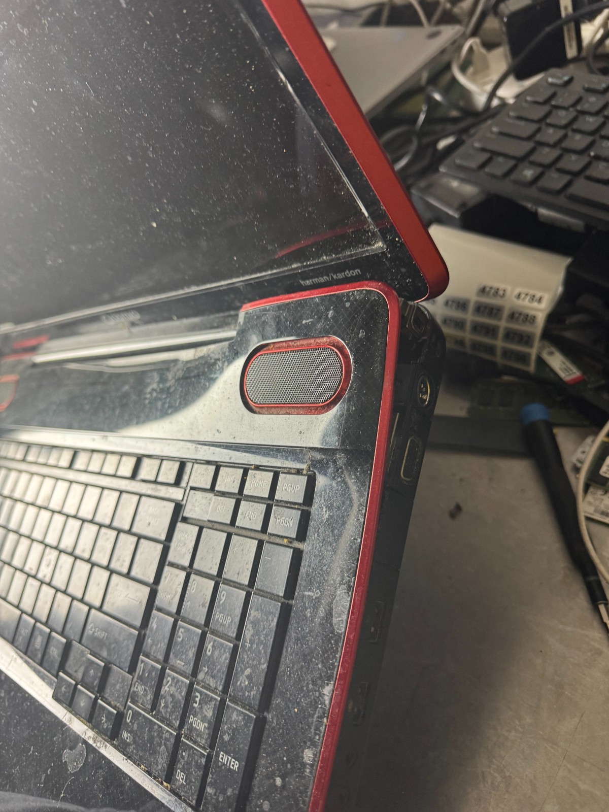 Toshiba Qosmio X505-Q887 Intel Core i7 Laptop for Parts/Repair #4783
