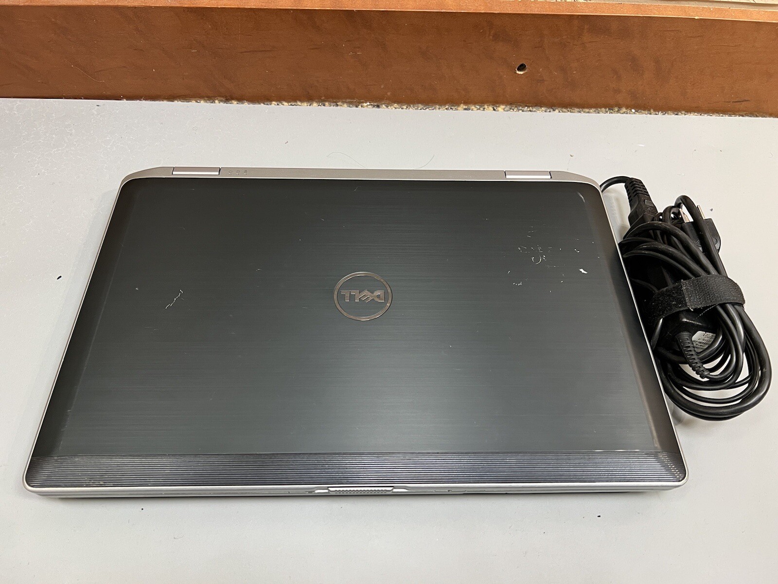 Dell Latitude E6530 15.6″ Core i7-3520M @ 2.90GHz 6GB RAM 500GB HDD WIFI WIN 10