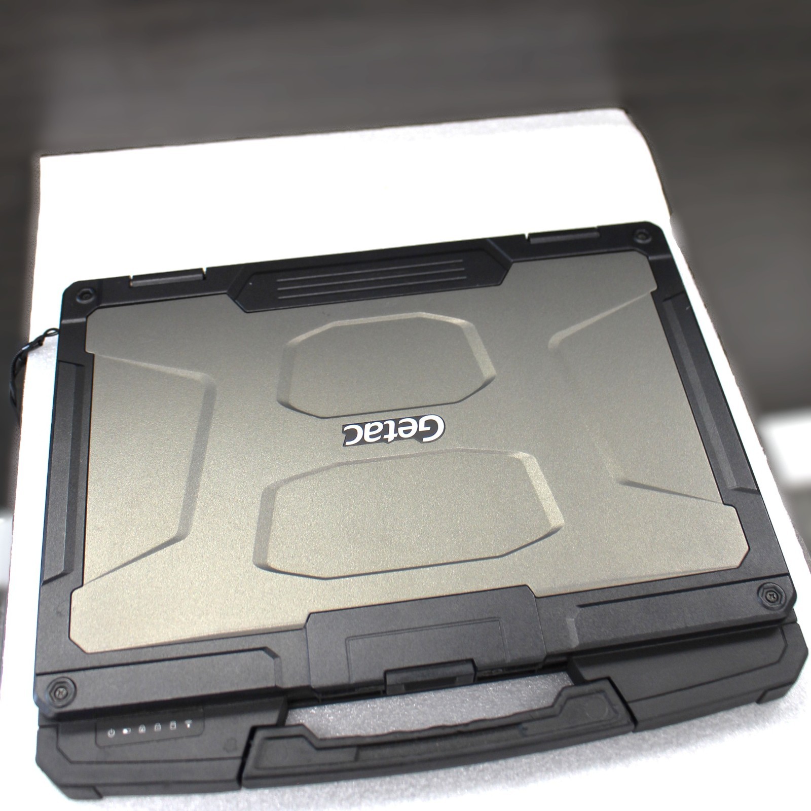 Getac B360 Rugged Laptop i5-10210U 256GB SSD 8GB RAM, Barcode/Smartcard Reader