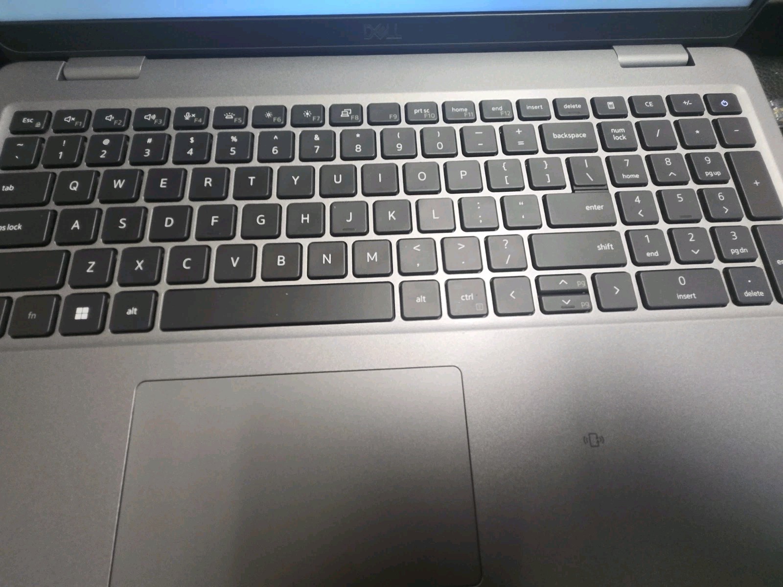 Dell Latitude 5540 15” Core i5-1335U 4.6GHz 16GB 256GB