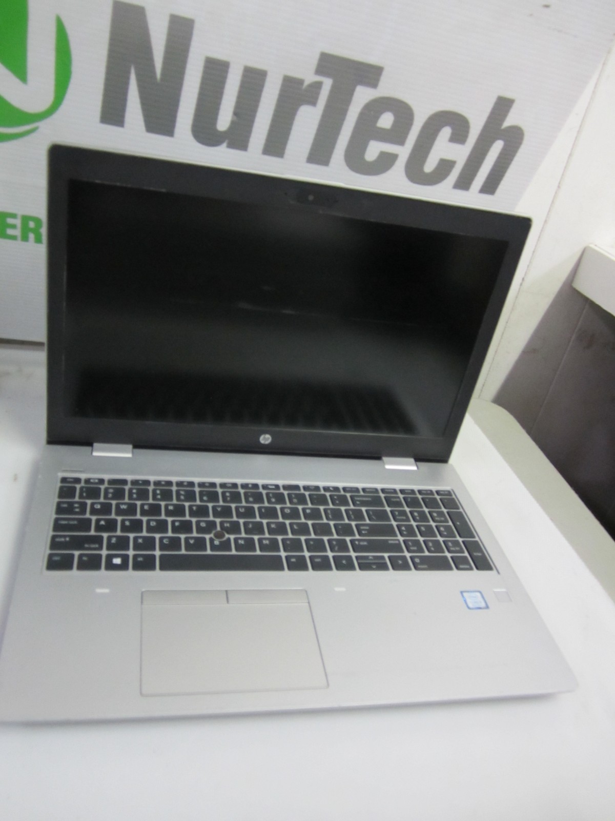 HP ProBook 650 G5 i5-8365U 1.60GHz 16GB 240GB Laptop NO OS + AC READ