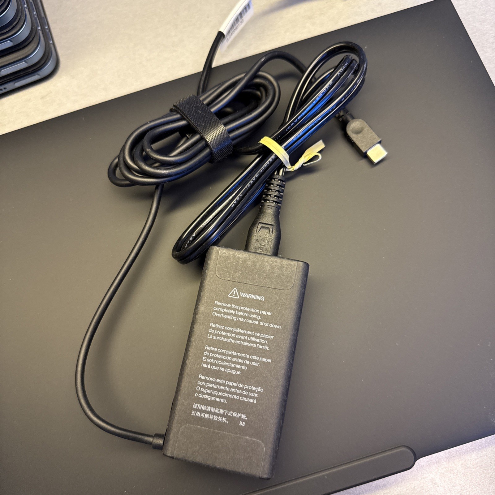 Lenovo ThinkPad T14 Gen 6 21QKS07C00 14″ AMD Ryzen AI 5 PRO 340 – 512G – 32G
