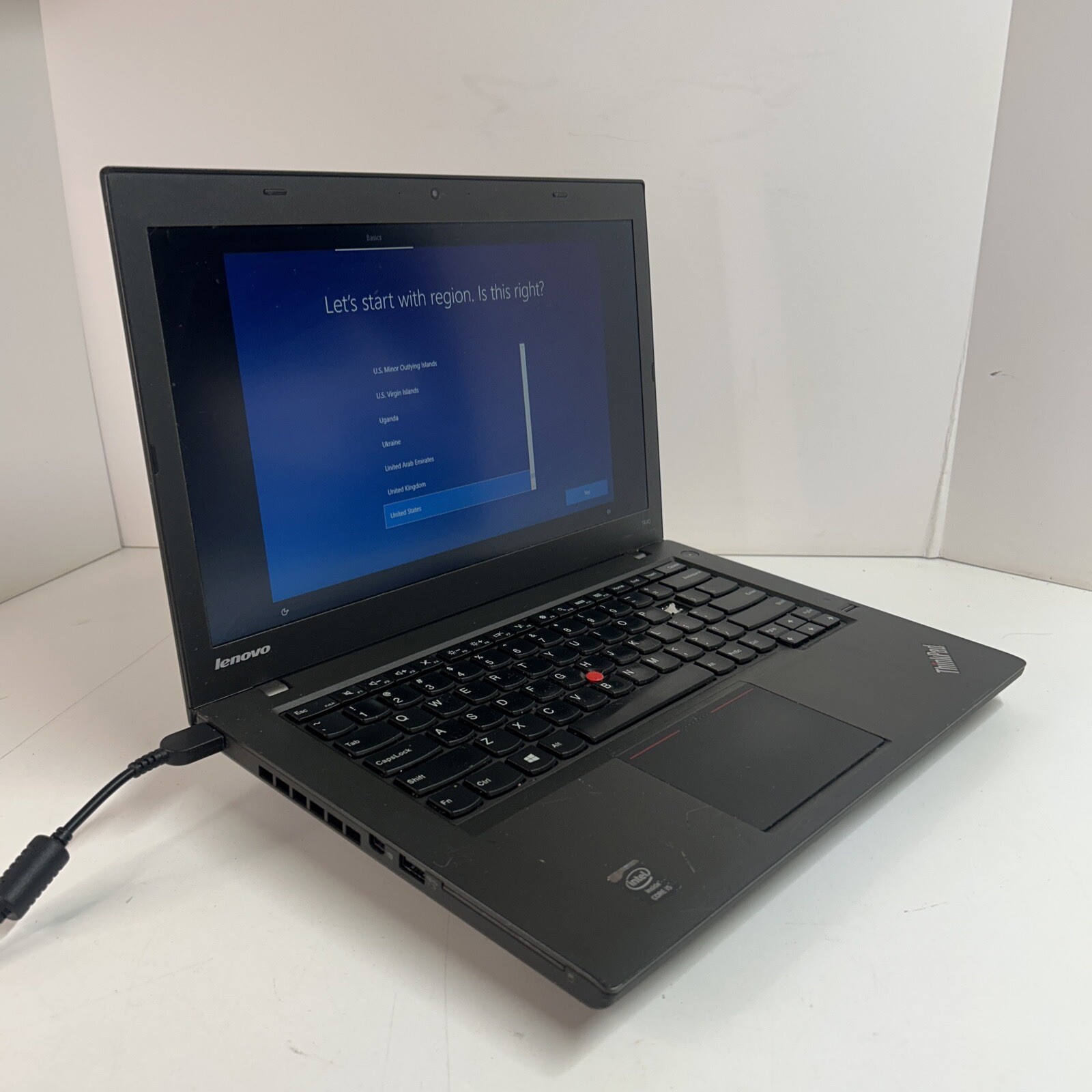 Lenovo ThinkPad T440 i5-4300M 1.90GHz 500GB HDD 4GB RAM Win 10Pro