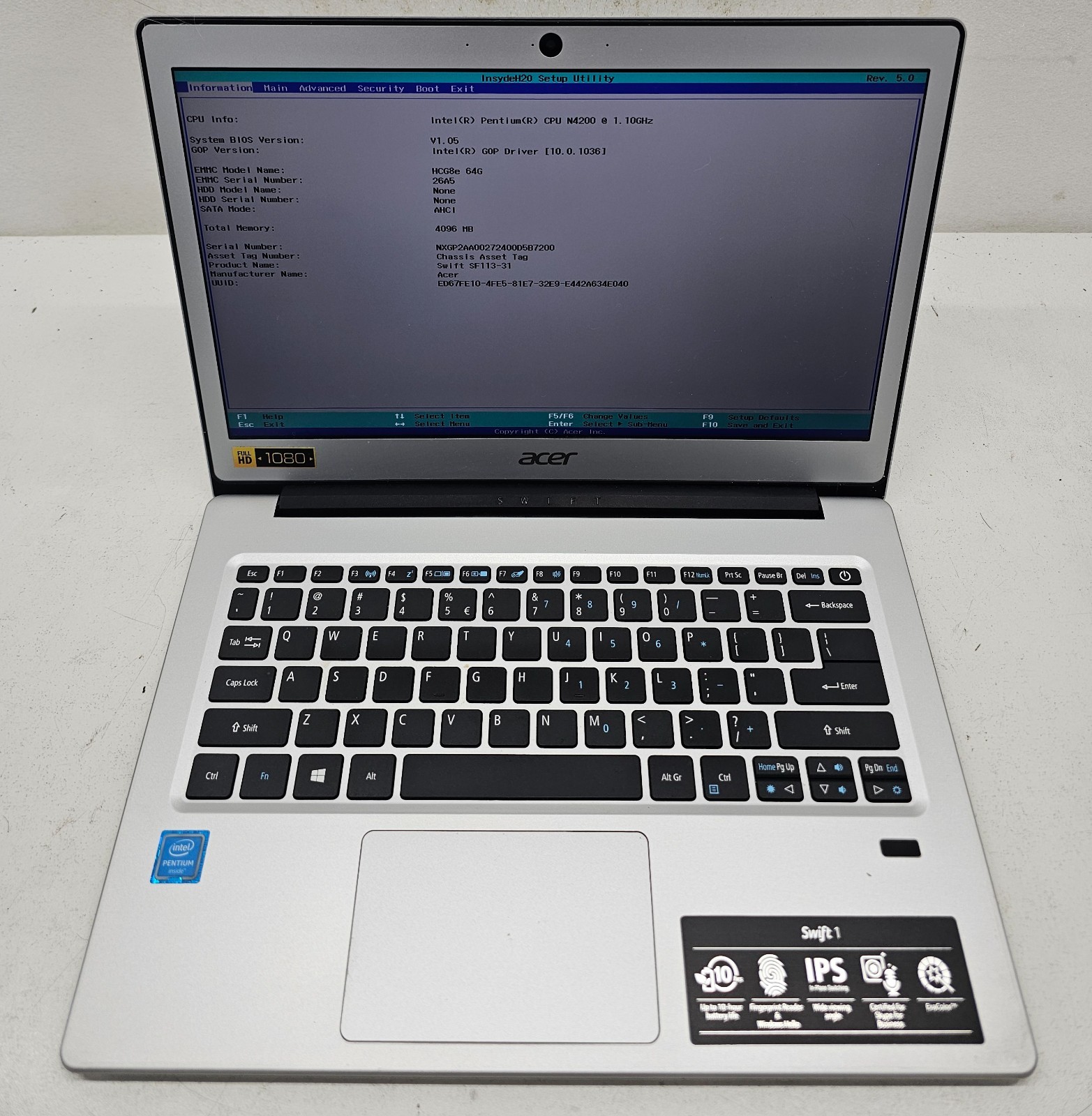 Acer Swift 1 SF113-31 Laptop Intel Pentium N4200 4GB Ram 64GB eMMC NO OS (FL)