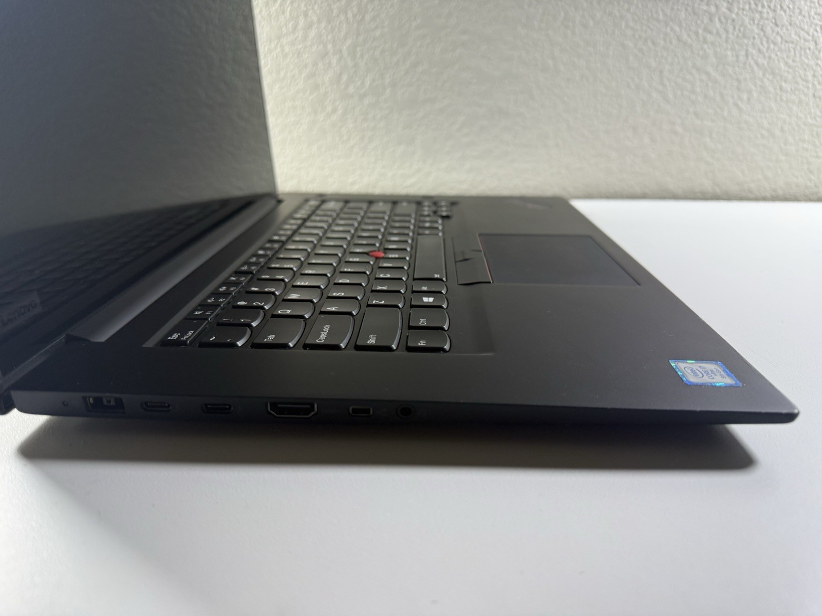 Lenovo ThinkPad P1 Gen 1 4K TOUCHI7-8850H 128GB 32GB W11P P1000 No Battery