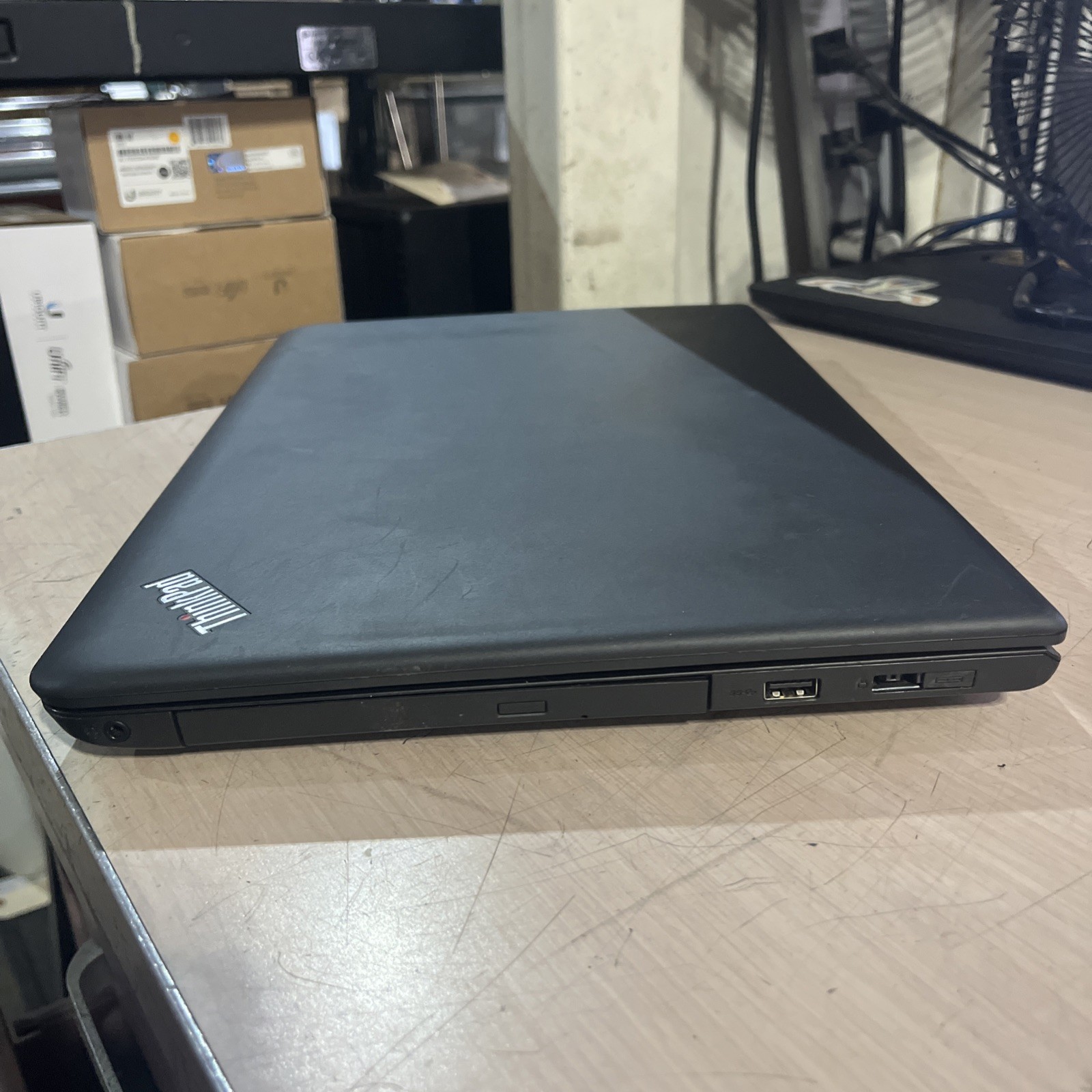 LENOVO THINKPAD E560 INTEL CORE I7-5600U 2.50GHZ 4GB RAM NO HD