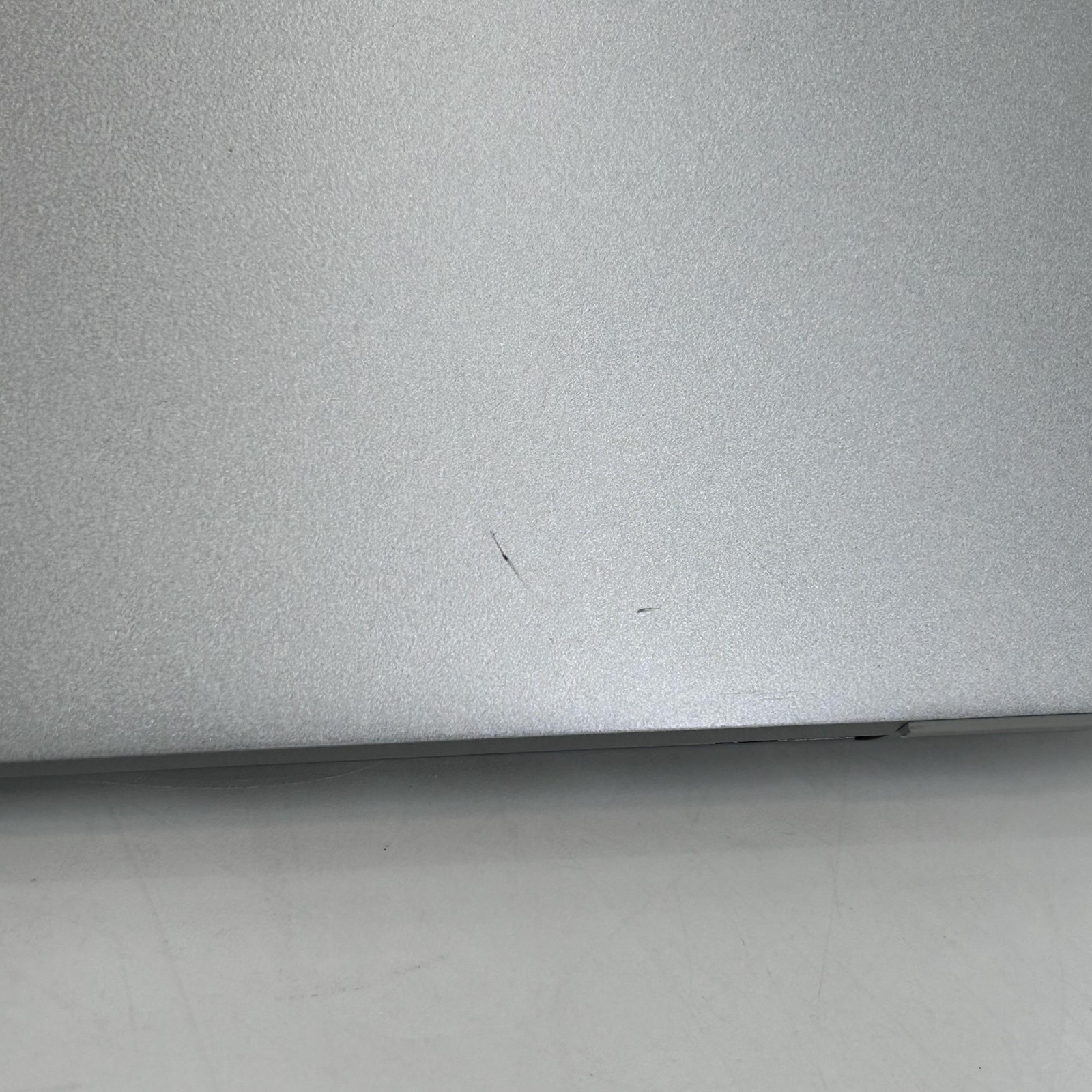 Dell Latitude 5450 14 Gray FHD 1.6 GHz Ultra 5 135U 32GB 512GB SSD Very Good