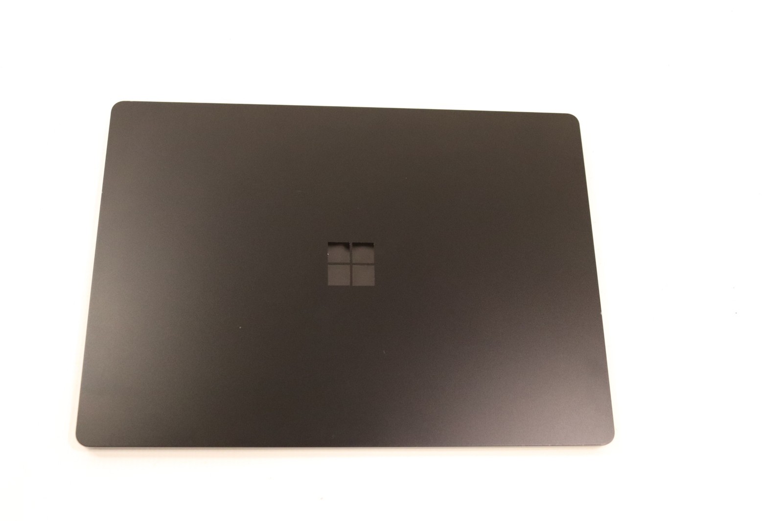 Microsoft Surface Laptop 5 1951 13.5″ Touch i7-1265U 16GB 256GB NVMe W11P As Is