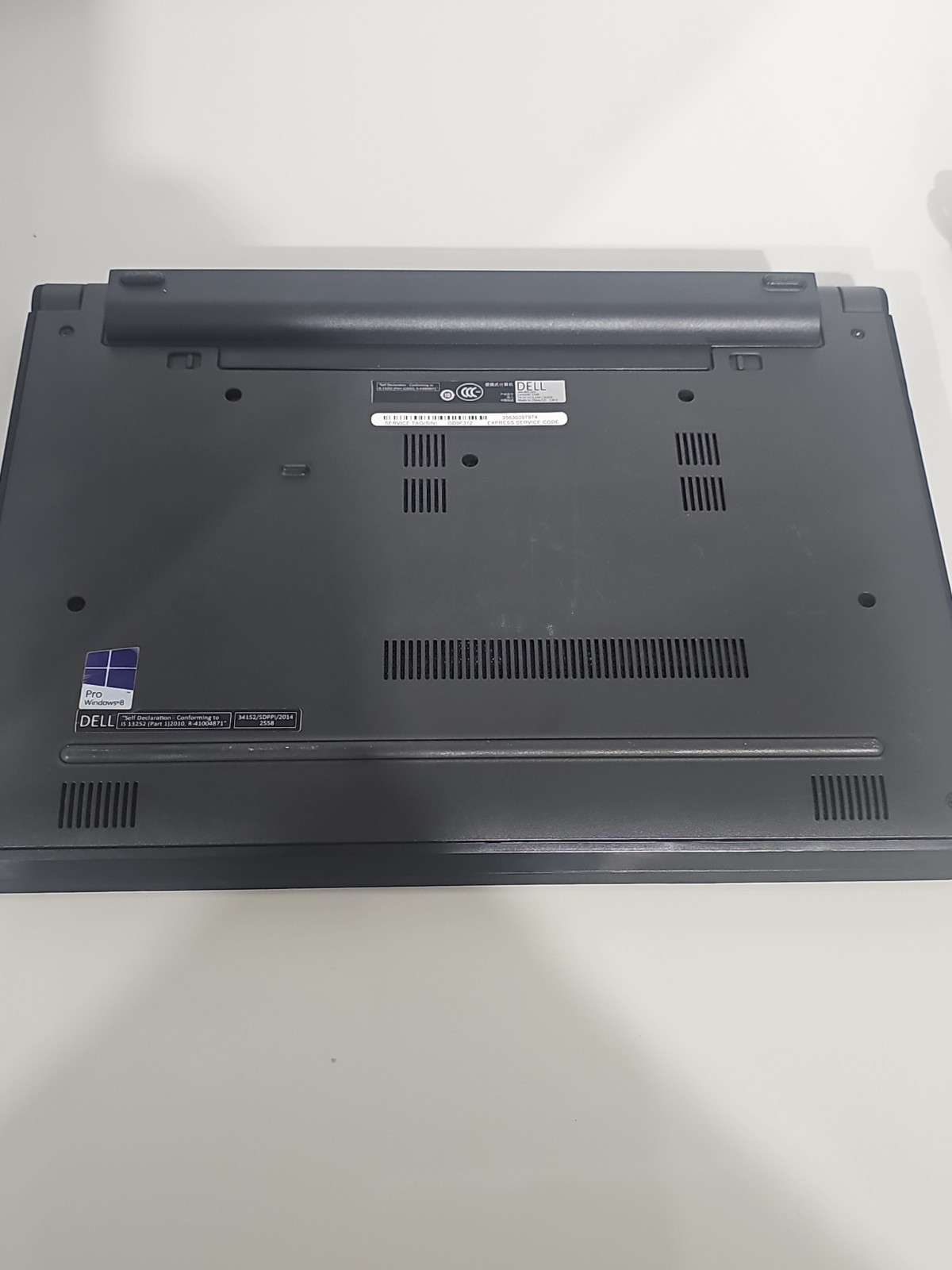Dell LATITUDE 3340 WITH 4GB RAM AND 500GB HARD DRIVE. PLEASE READ