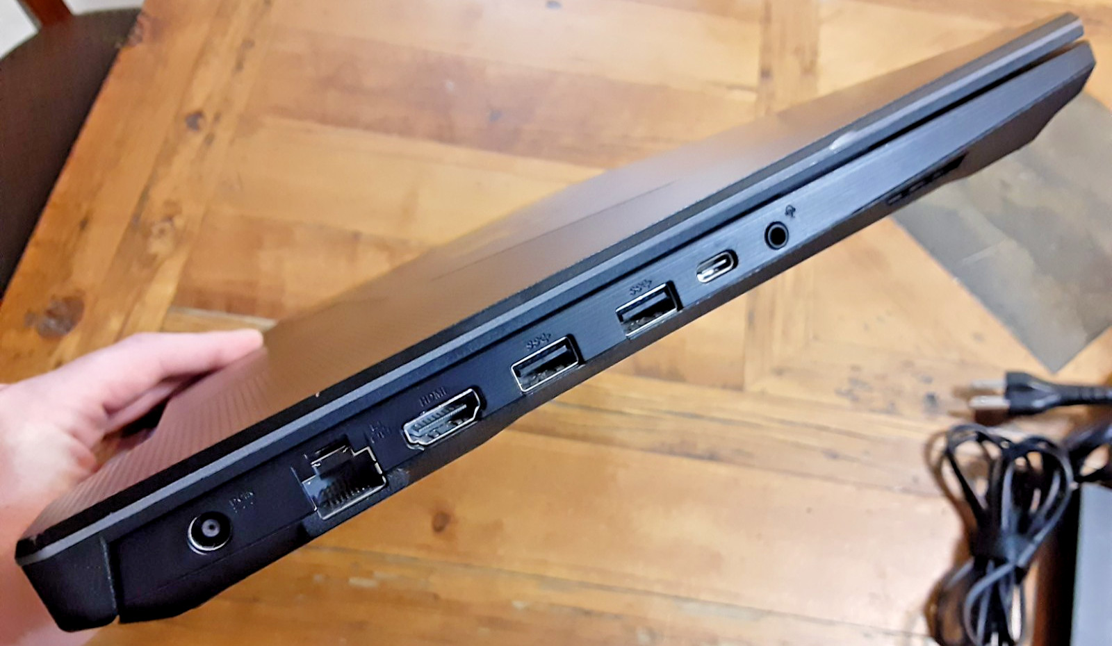 Asus Tuf Gaming A15 Laptop, AMD Ryzen 7, 8GB Ram, 500GB SSD, GeForce RTX 3050
