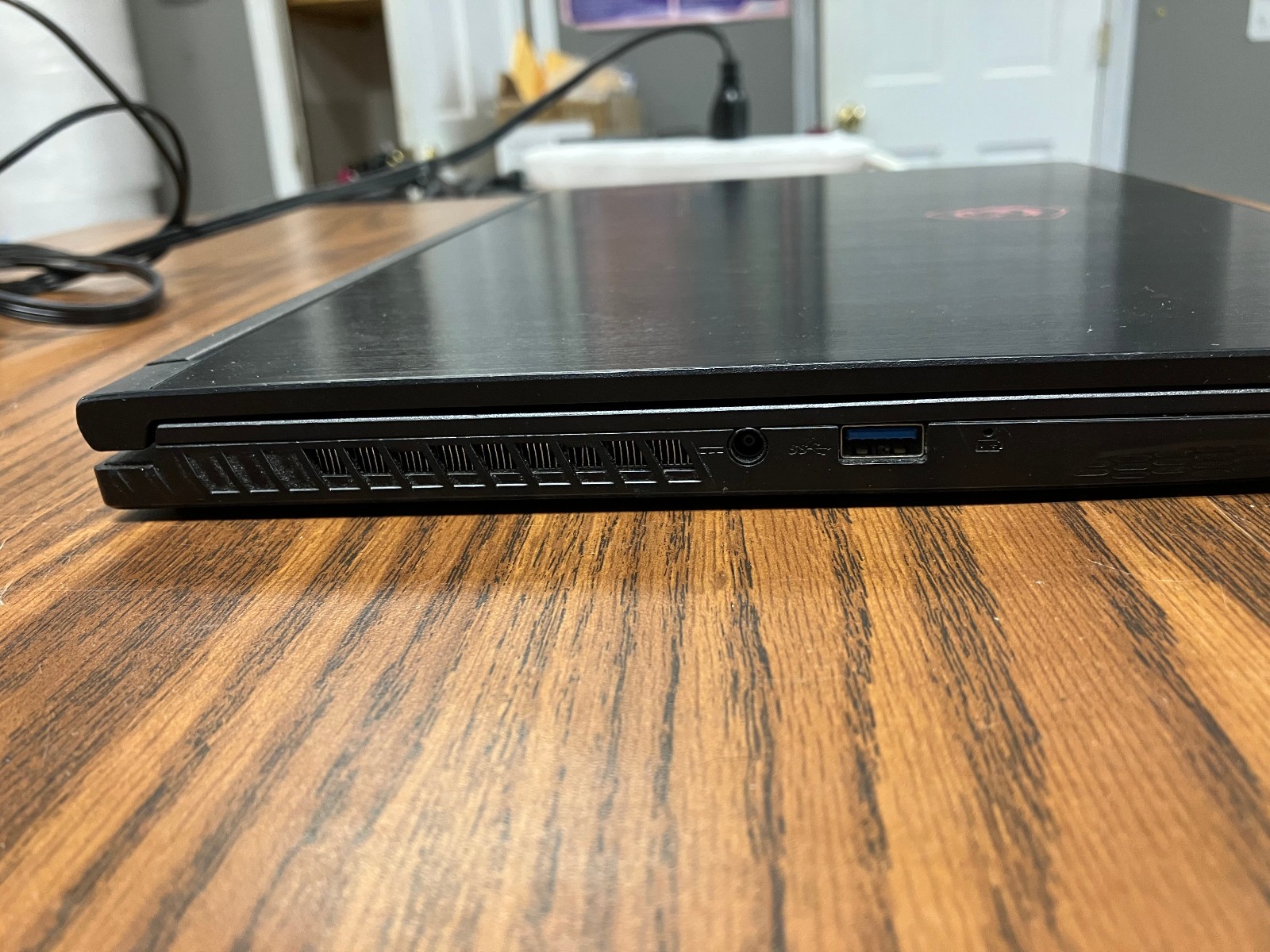 Gaming Laptop Parts Repair GTX 1650 i5-10500H No Display Powers On AS-IS