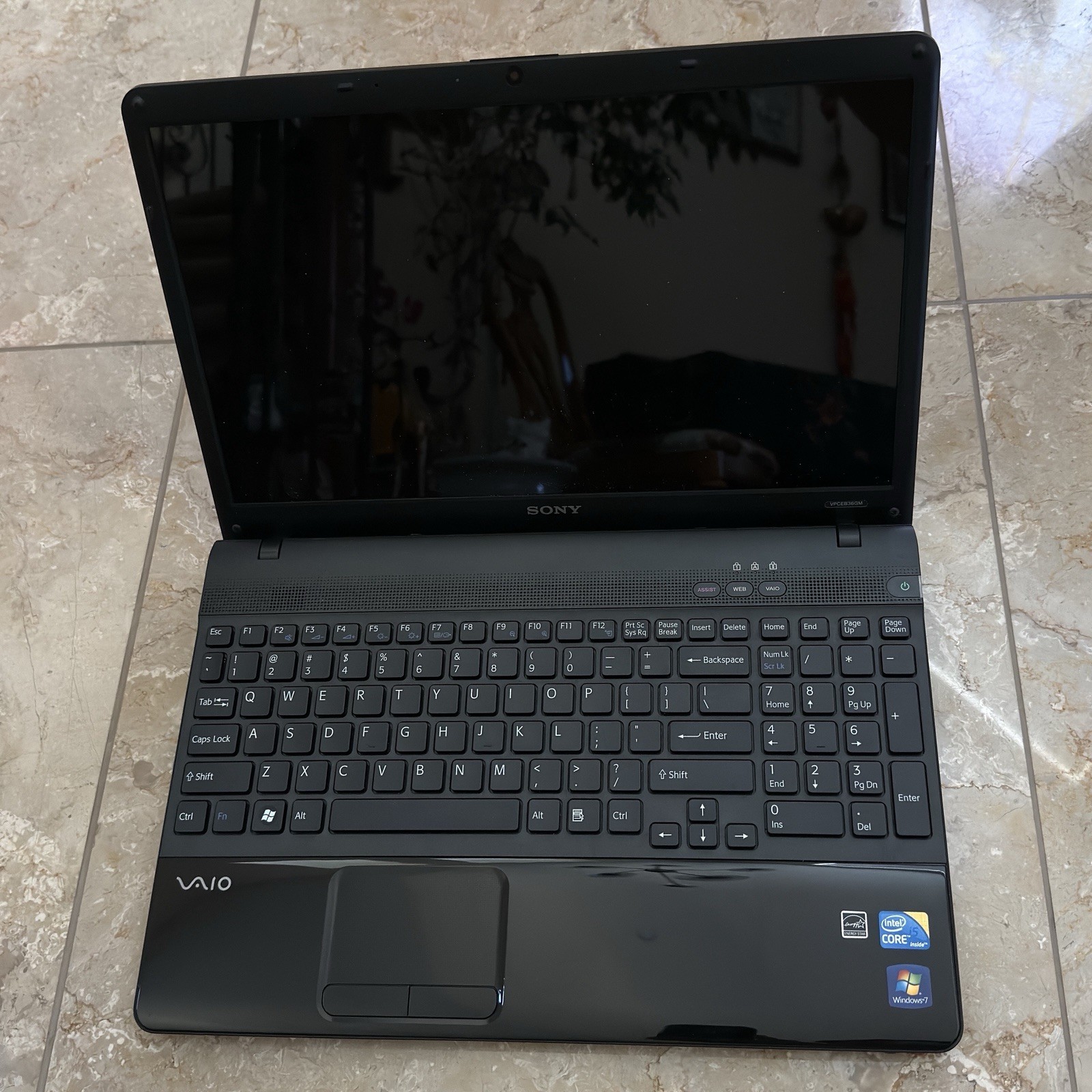 Sony VAIO PCG-71318L 15.6″ I5 M460 2.53Ghz 4GB RAM 256GB SSD