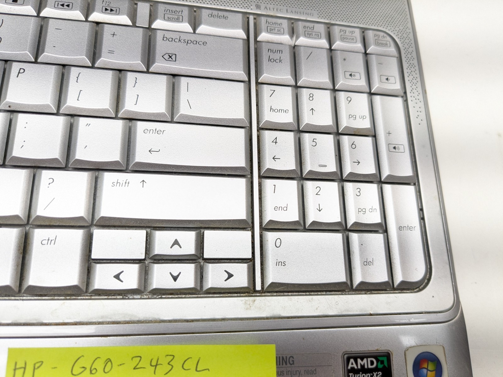 HP g60-243cl Notebook Pc Laptop SILVER For Parts 16″ Diagonal