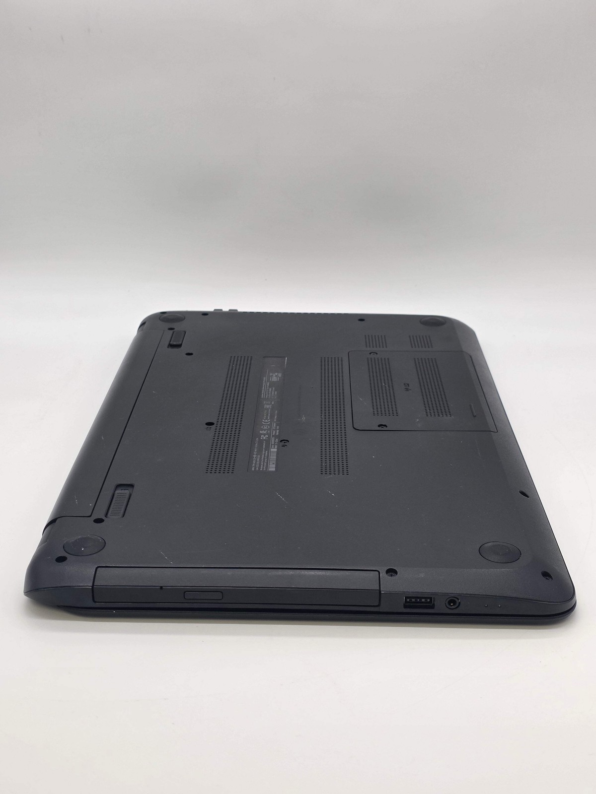 HP 15-1223wm Intel Celeron CPU N3050 4GB RAM 500GB 15-inch Laptop Used