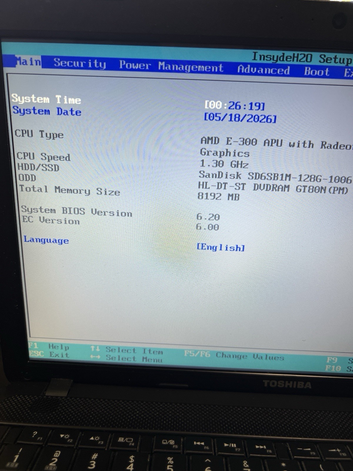 Toshiba Satellite C855D Laptop.8GB RAM 128GB SSD 1.3Ghz AMD E-300 Linux Lubuntu