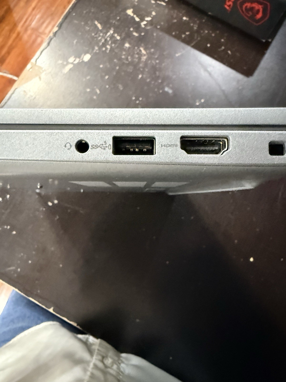 Dell Latitude 5440 AMD Athlon 14″ Silver Notebook HDMI USB-C Ethernet Used