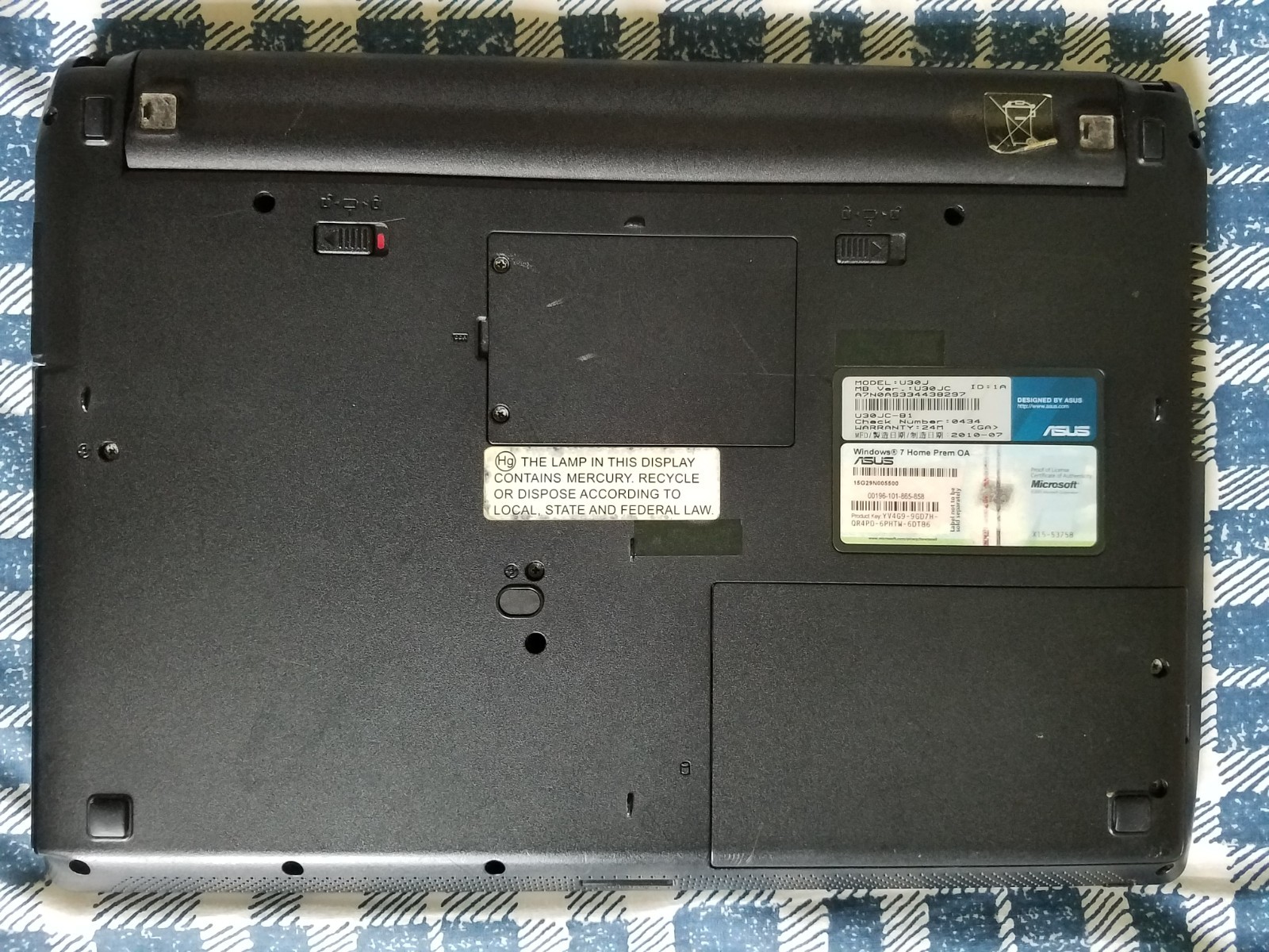 ASUS laptop U30J Laptop Intel Core i3 M370@ 2.4GHz 4GB 320GB HDD Windows 10