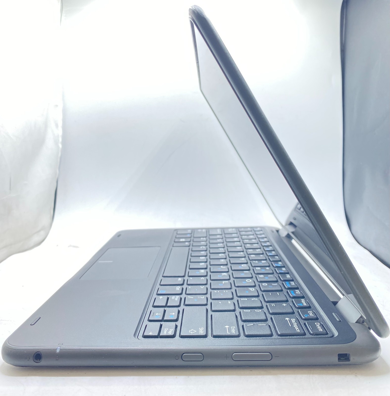 LOT of 10!! Dell Latitude 3190 2-in-1 11.6″ N5030 8GB 128GB SSD **READ**