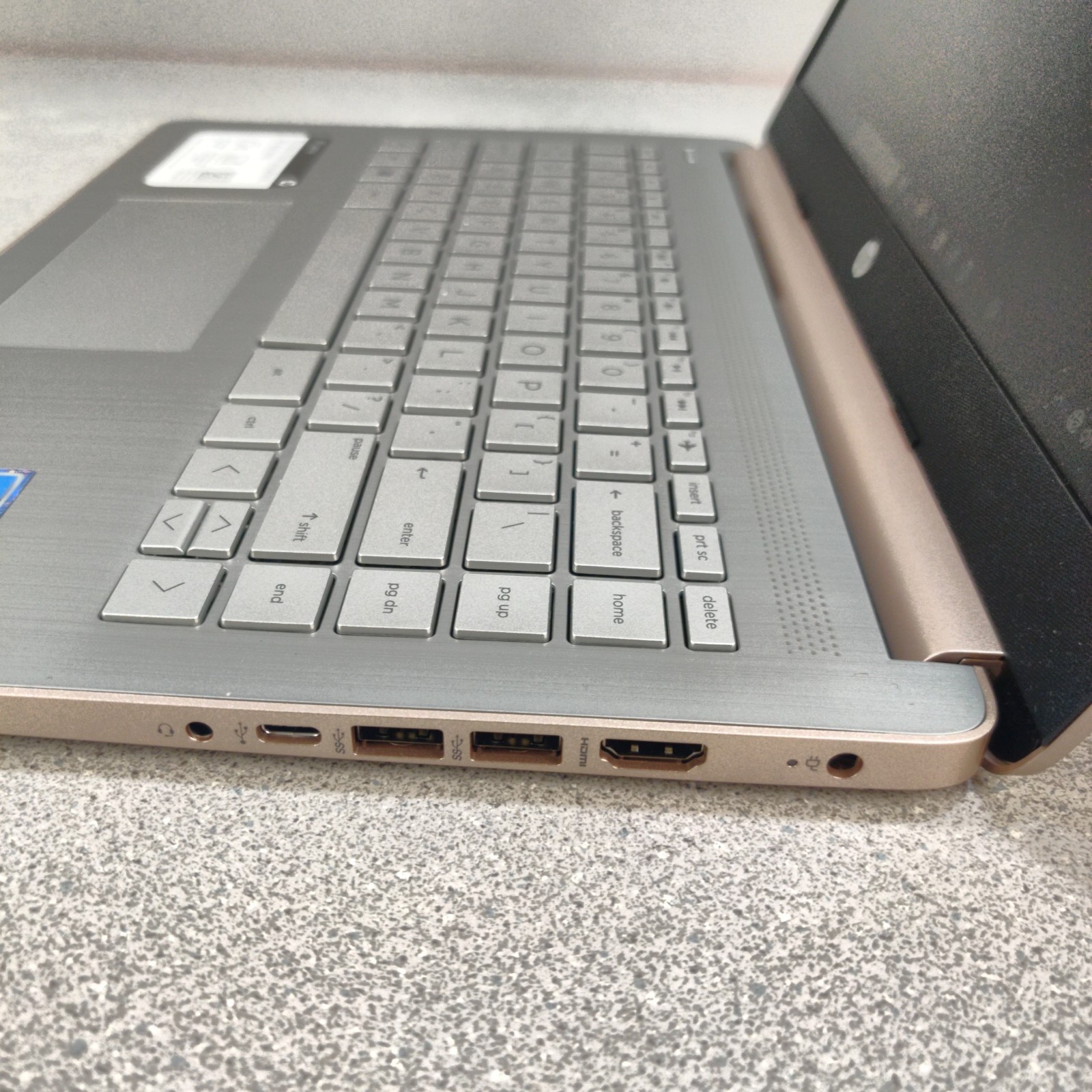 HP Laptop 14-DQ0762DX 14″ Intel Celeron N4120 8GB 128GB Rose Gold NO AC ADAPTER
