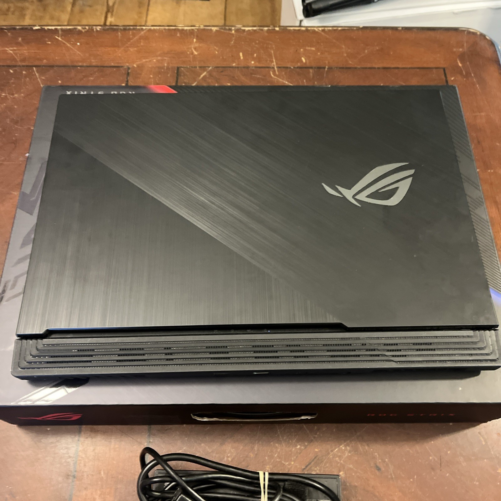 ASUS ROG Strix G731GU 17in i7-9750H 16GB GTX 1660 Ti 512GB SSD W11