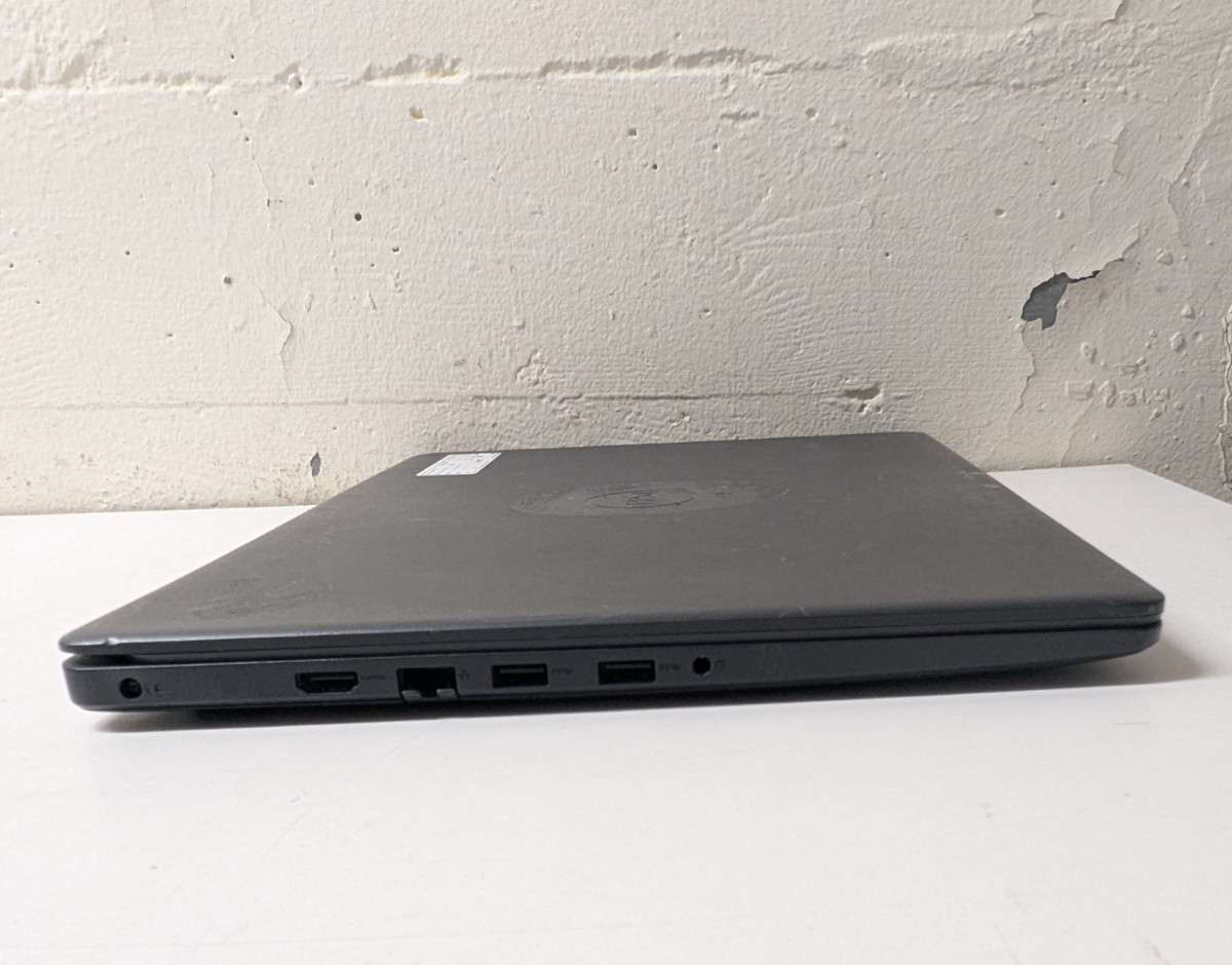 Dell Inspiron 3505 15.6″ AMD Ryzen 3450U 8GB 256GB SSD W11H J0B9SD3 SOLD AS-IS