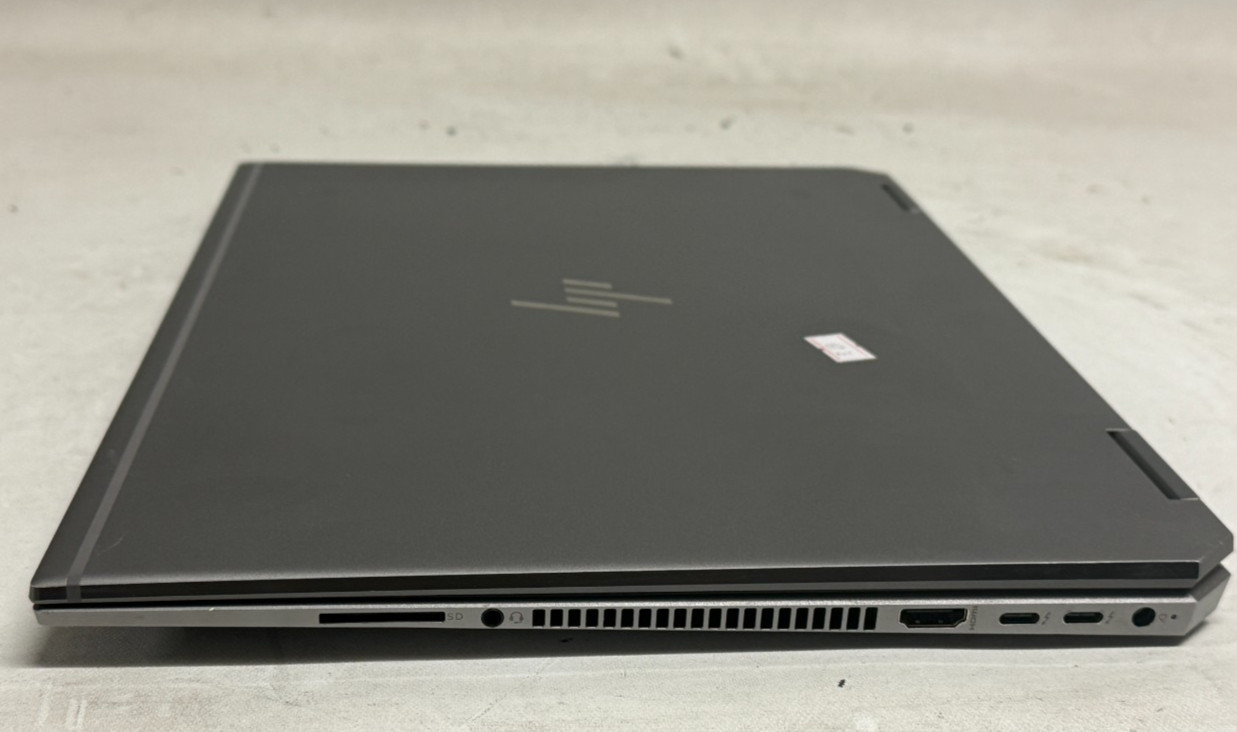 HP ZBook Studio x360 G5 2in1 15.6″ (i7-8850H – 16GB RAM – 512GB SSD – Win11Home)