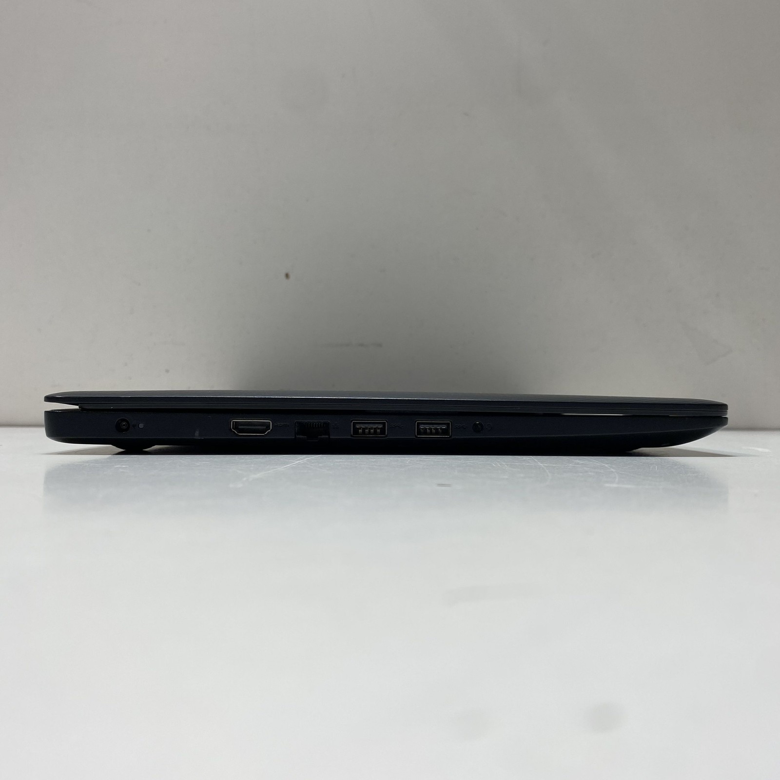 Dell Inspiron 3583 – 15.6″ Intel Core i7 8th Gen. Processor Windows 11
