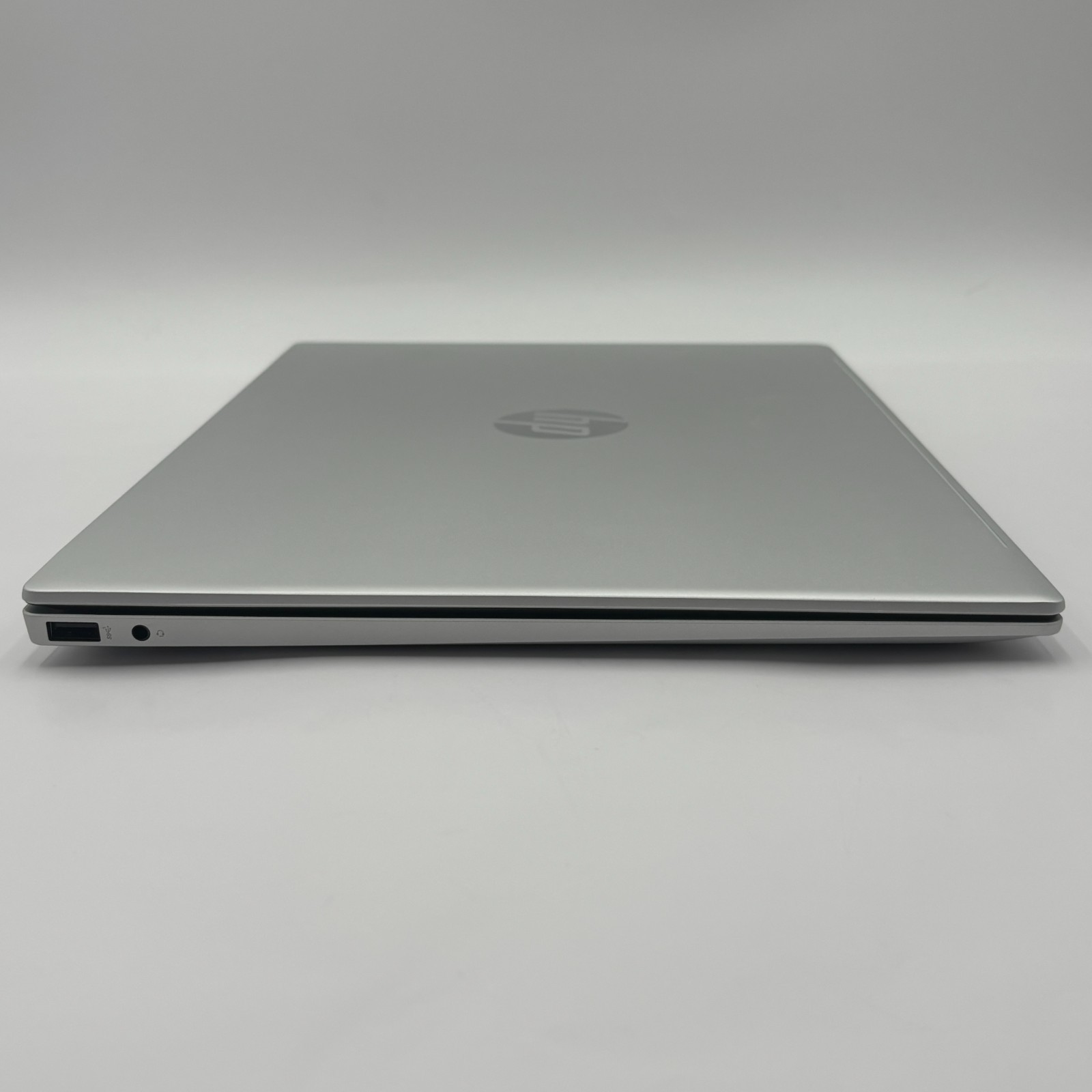 HP Omni Book 5 16″ Core 5 120U 16GB RAM LPDDR5 Gen 4 NVMe 512GB Silver – Mint