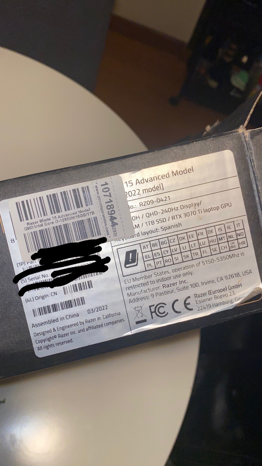 Razer Blade 15 Advanced Model 15.6″ 1TB SSD i7