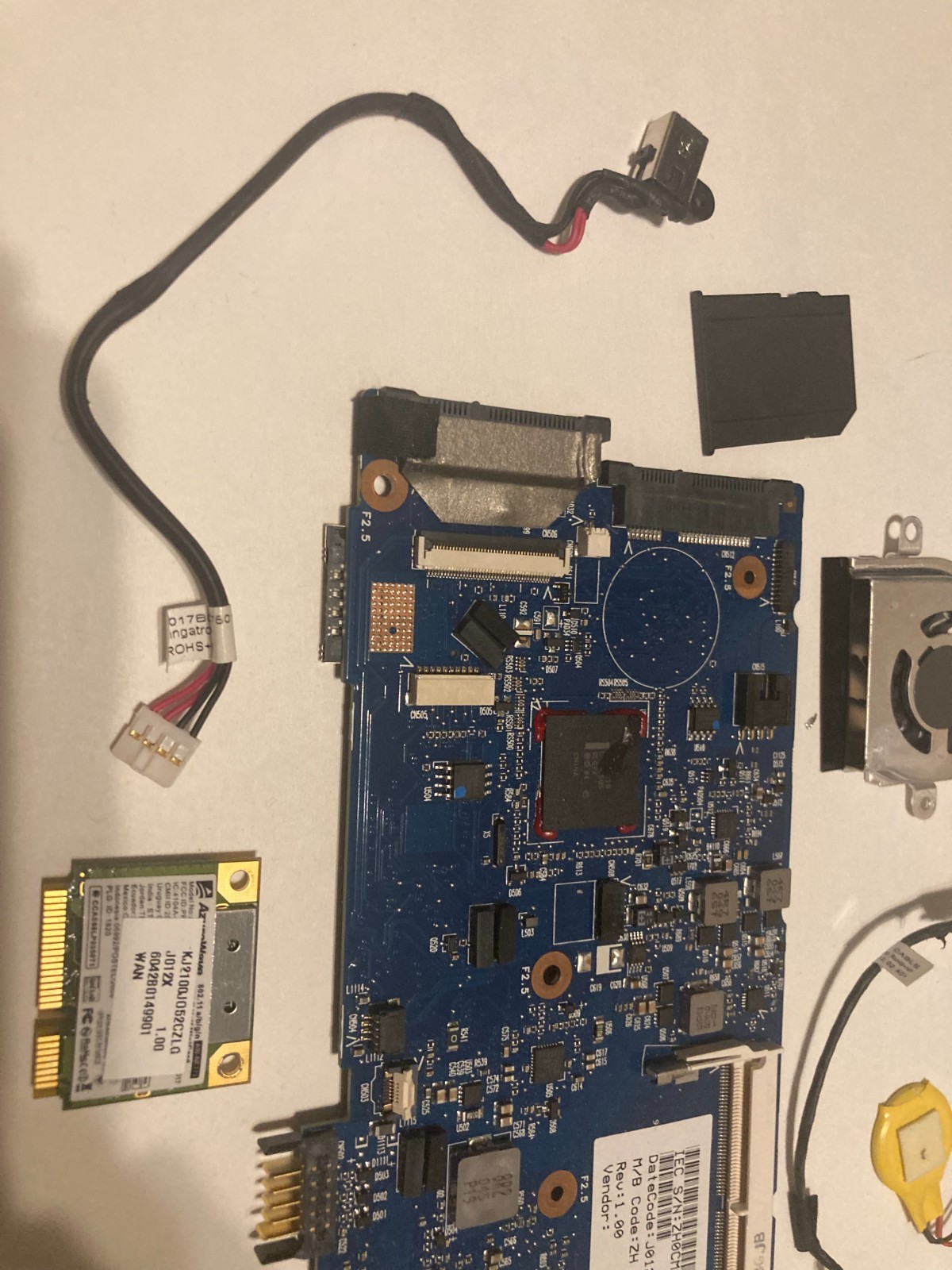 Internal Parts to Google CR-48 Chromebook