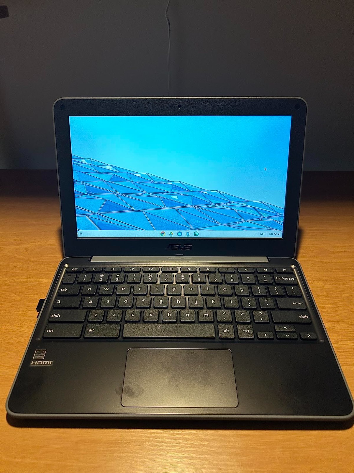 14-Inch Chromebook with FHD LED Display, MediaTek Processor & Long Battery Life