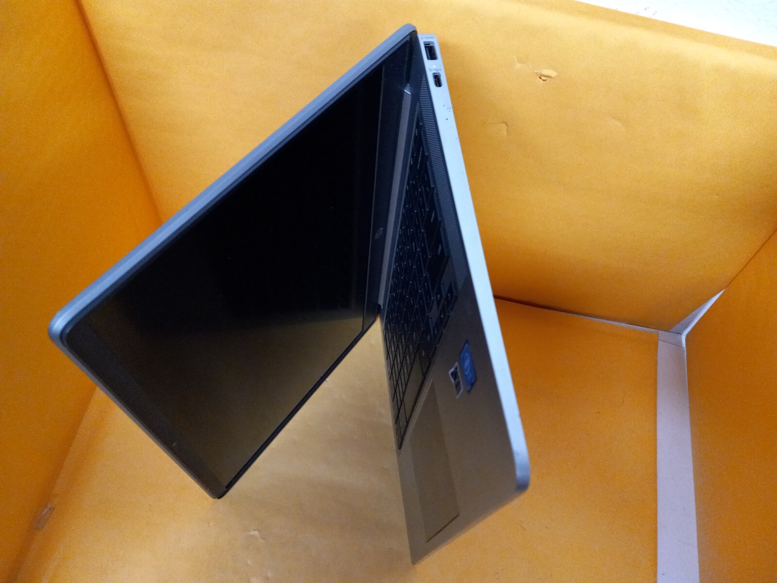 HP Chromebook 14a-na0023cl 14″ Intel N4020 4GB Ram 64GB eMMC WiFi Grey