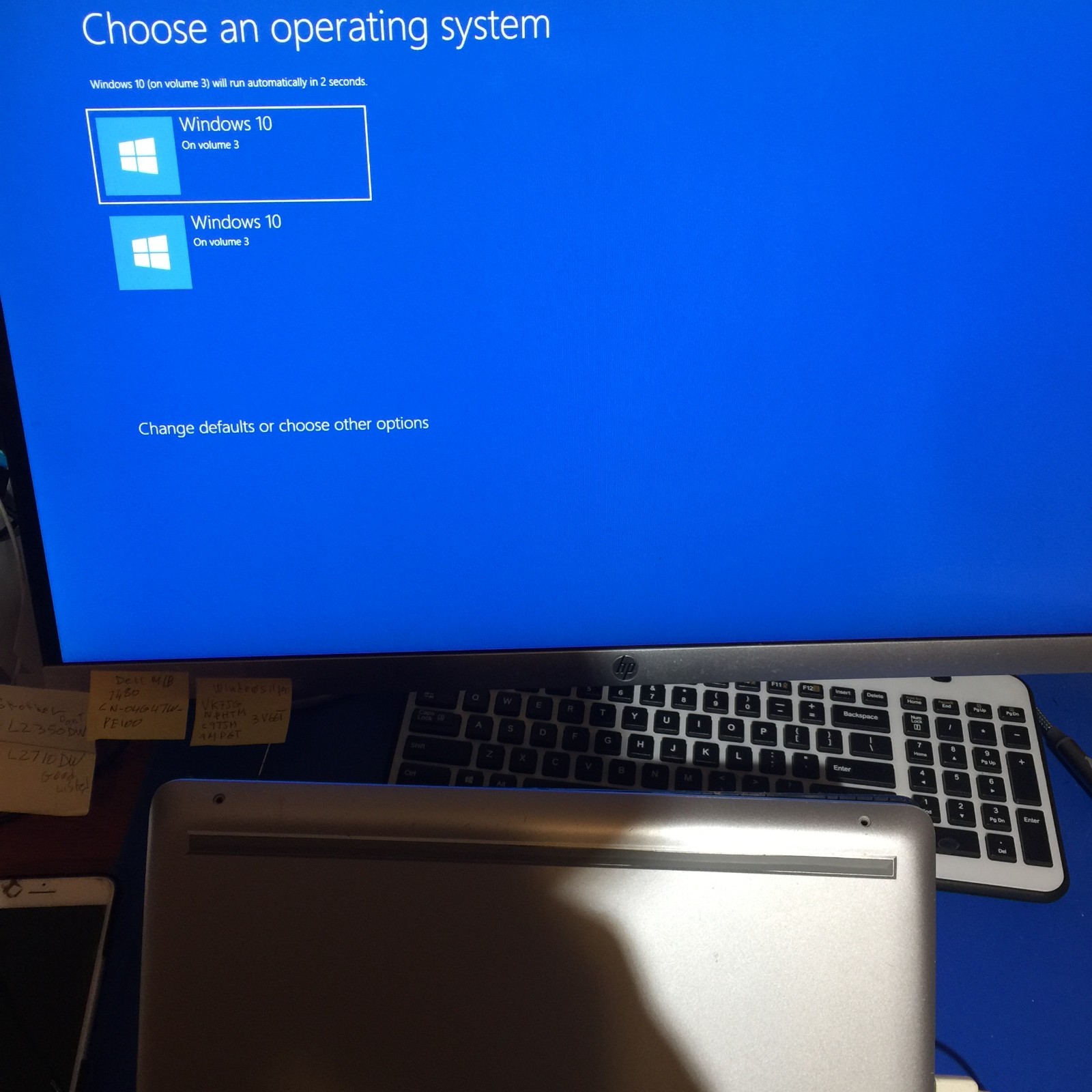 HP dk0002dx 14″ AMD A9-9425 3.1GHz 4GB RAM Radeon R5 128GB SSD DAMAGED SCREEN