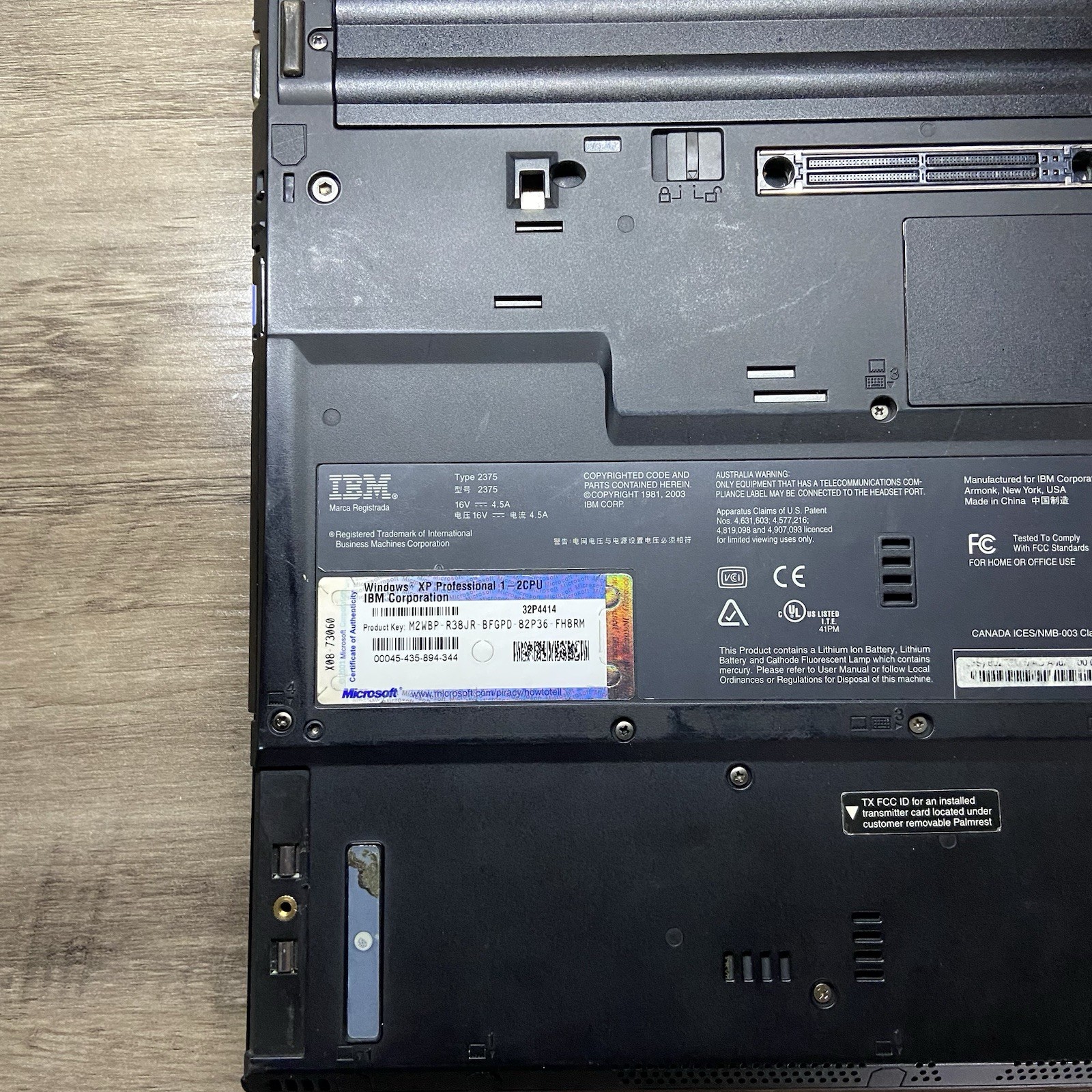 Vintage IBM ThinkPad T40 2374 Laptop Computer Parts Repair Windows Xp Notebook