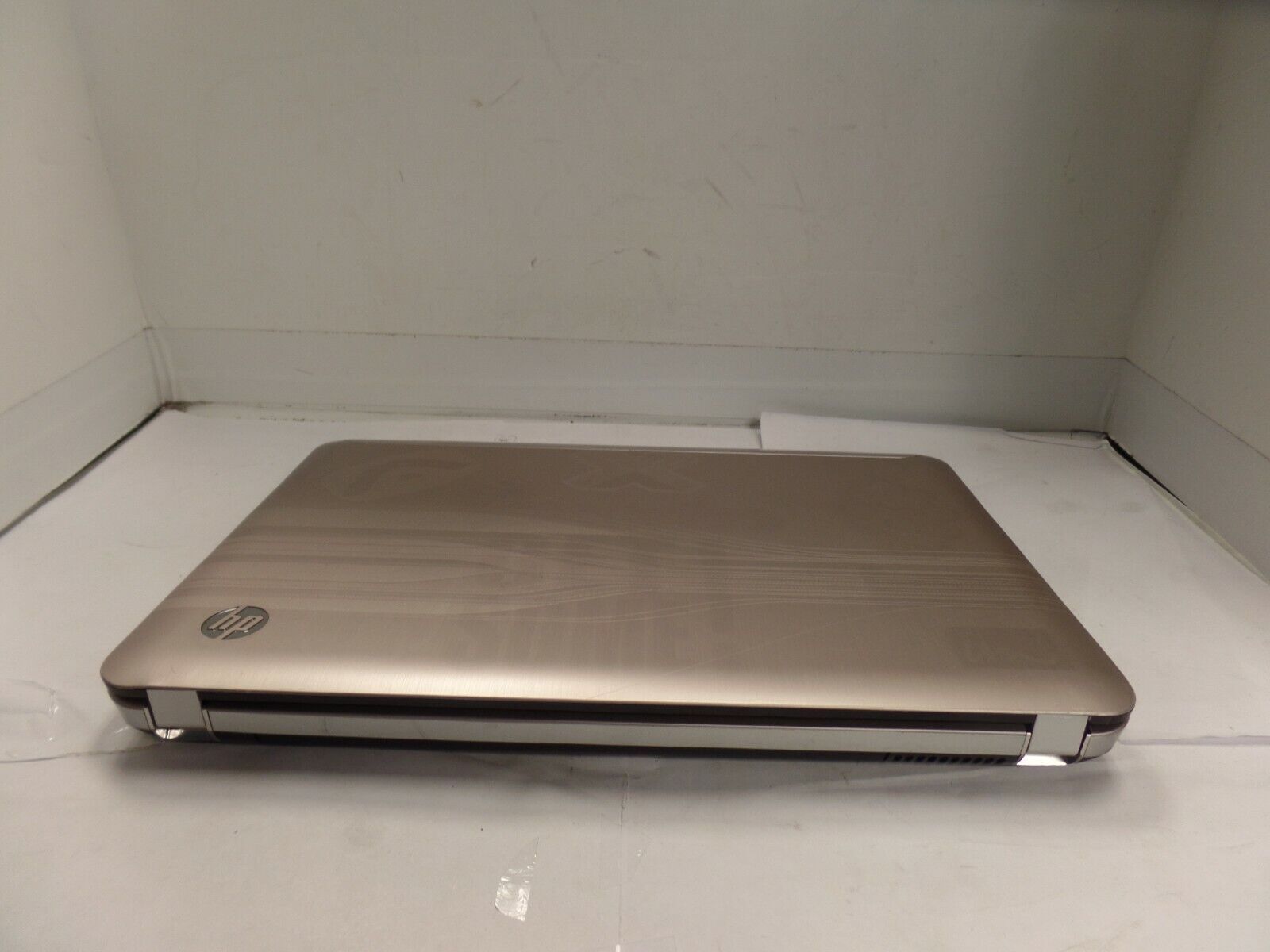 Brushed Aluminum 14″ HP Pavilion dm4-1277sb 2.3GHz i5-M460 4GB 320GB Win10