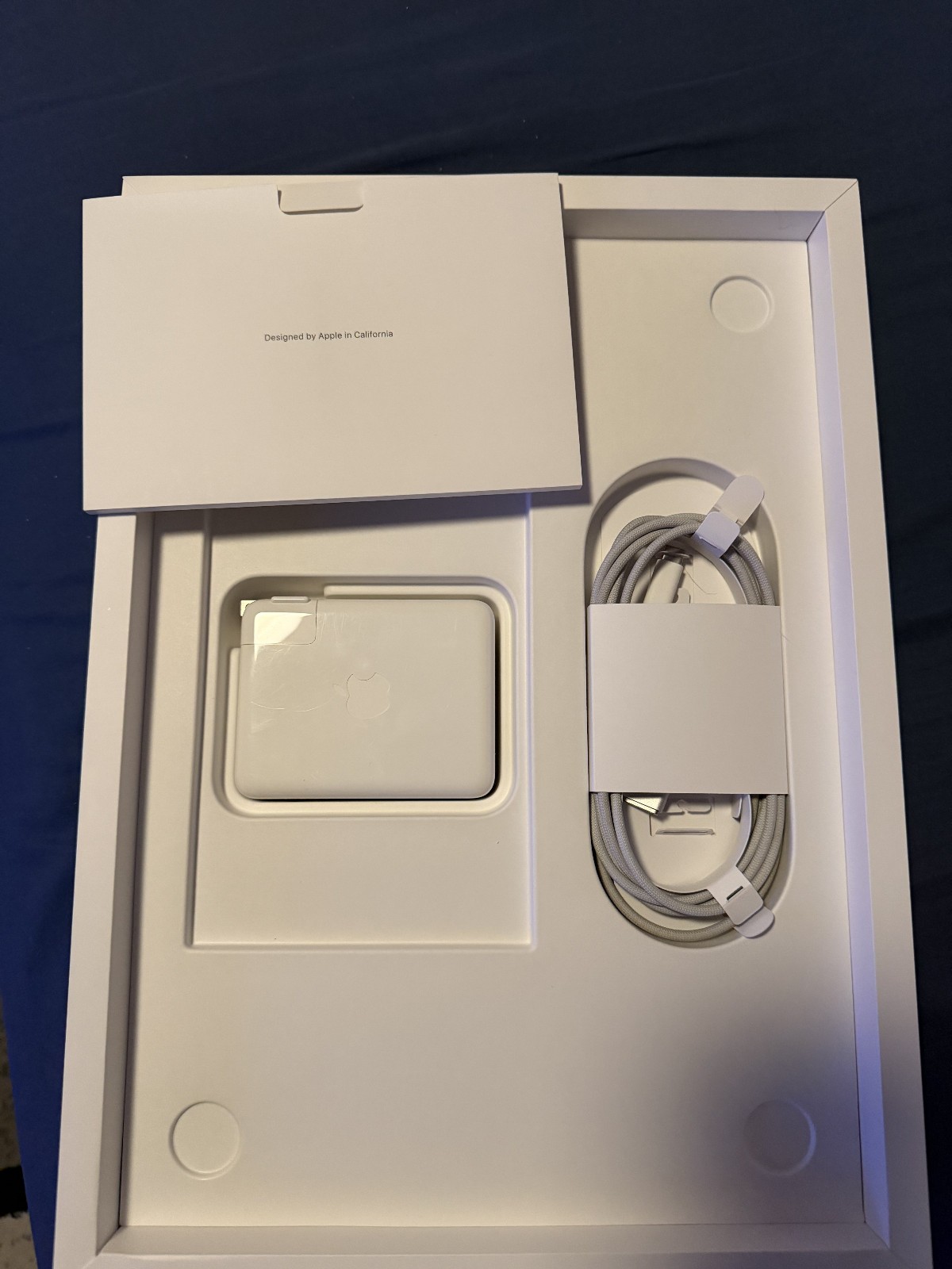 Apple MacBook Pro (2021) 16″ M1 Pro 16GB RAM 512GB SSD Space Grey – Excelent
