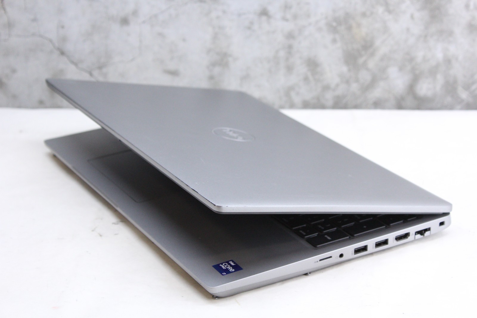 Dell Latitude 5521 | Does NOT Power on, No Bat, Ram, or SSD| i7-11850H MX450 GPU