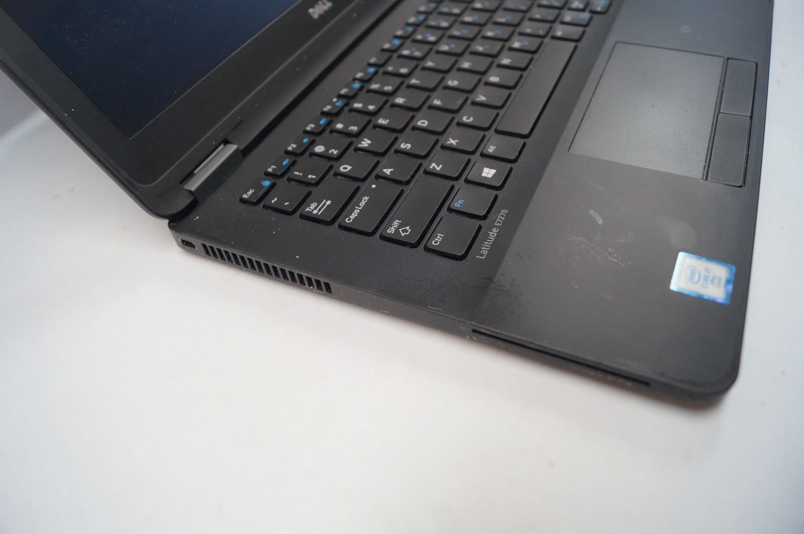 Dell Latitude E7270 Notebook Laptop 12.5″ Intel Core i7 READ WORKING PoR D152