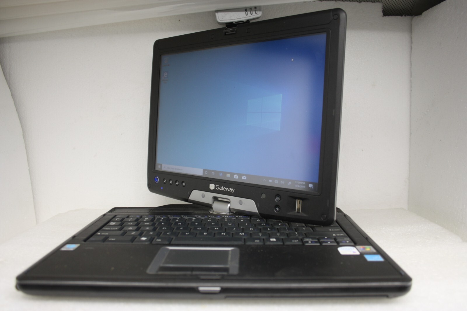 Gateway TB120 Core2 U7500 1.6Ghz 2GB Ram 80GB HDD W10Pro