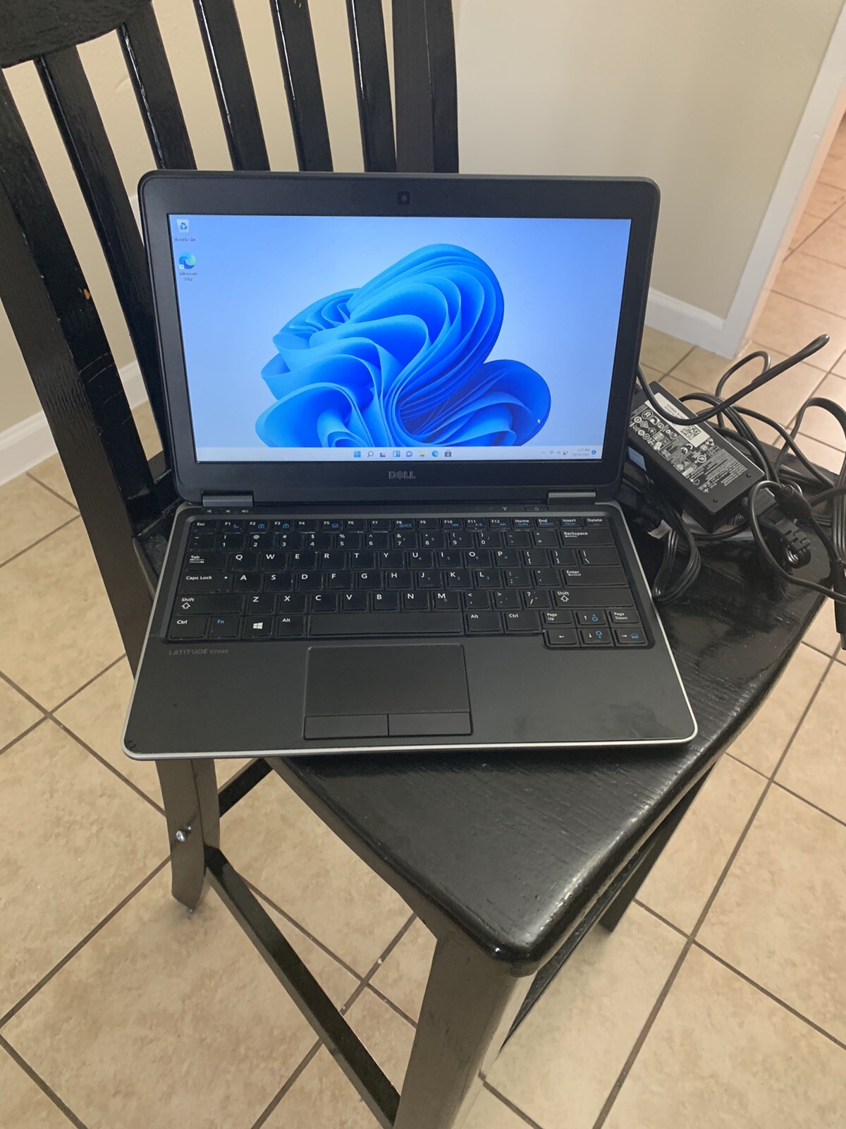 Laptop Dell Latitude E7240 check Description