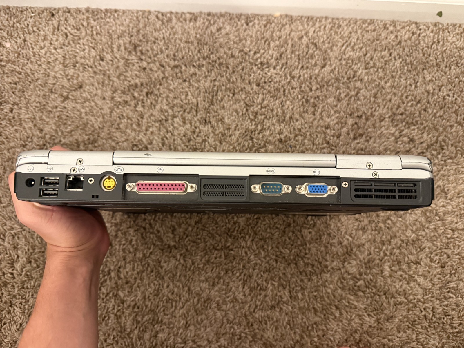 HP Pavilion ze4400 Laptop XP Pro AMD Athlon XP 2200+ 960MB RAM 30GB HDD