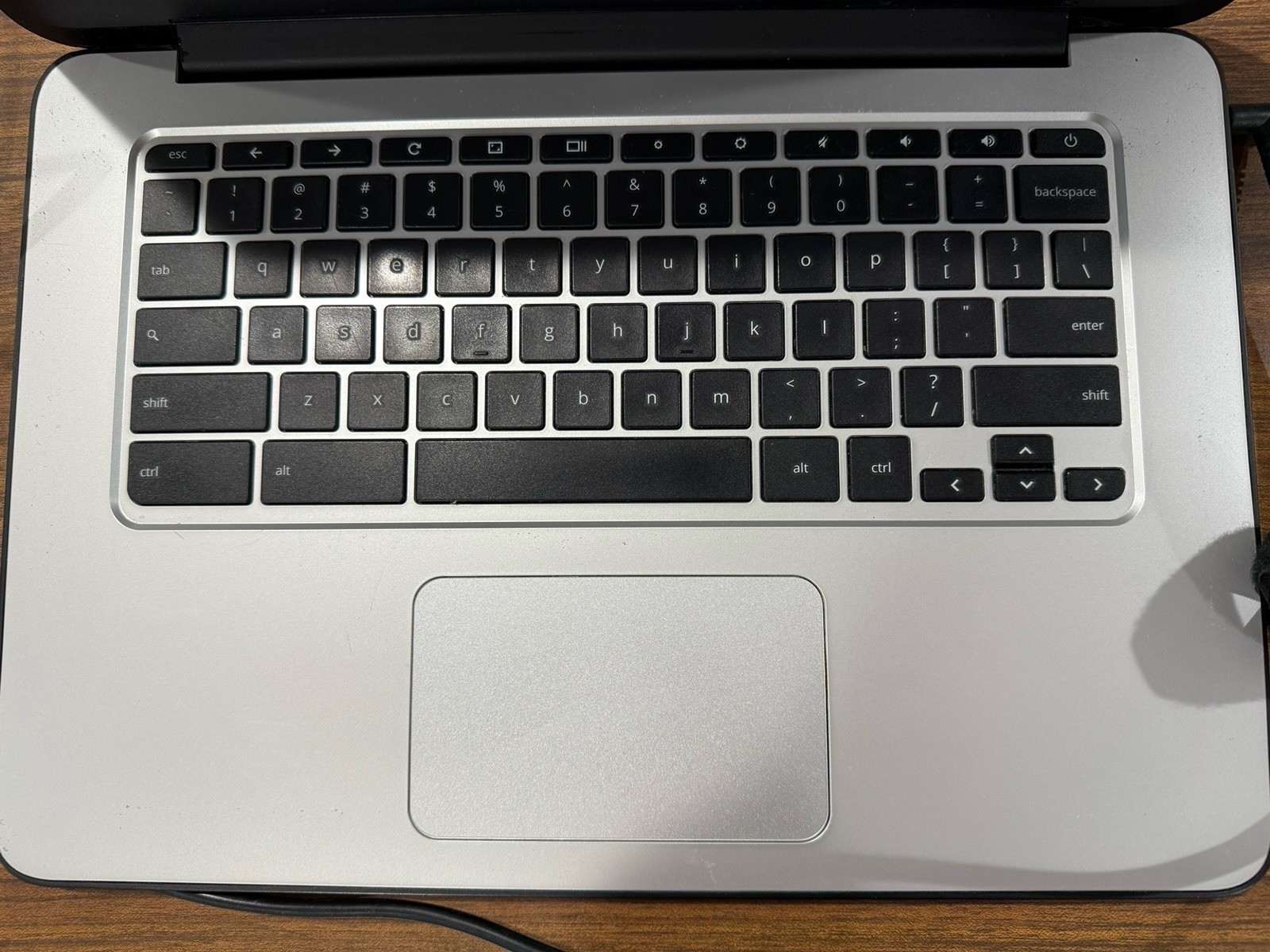 HP Chromebook 14 G3 Works. Cracked Screen