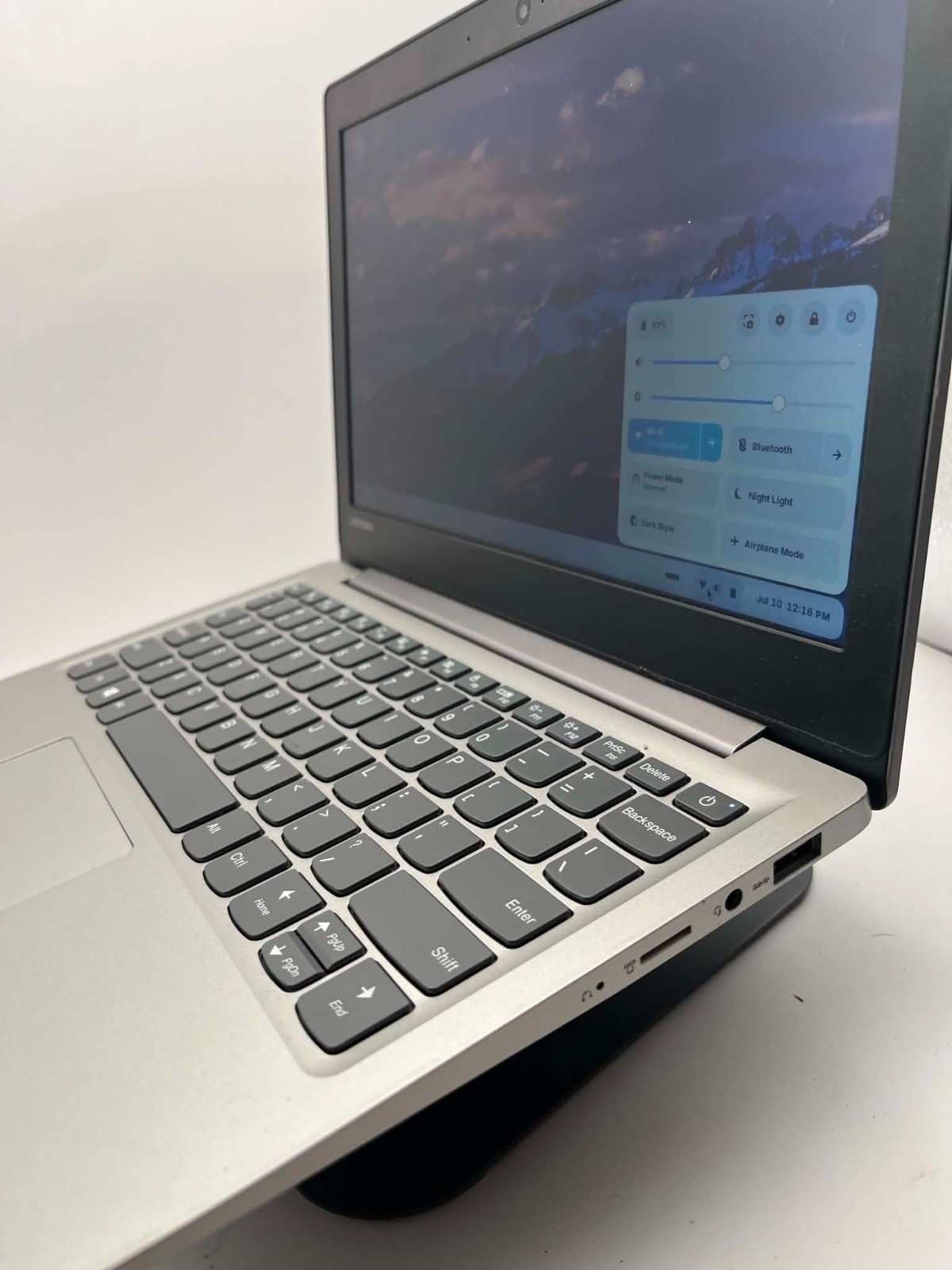 Lenovo IdeaPad 130S Zorin Linux, 11″ LCD, 64GB EMMC,4GB, Good battery, Warranty