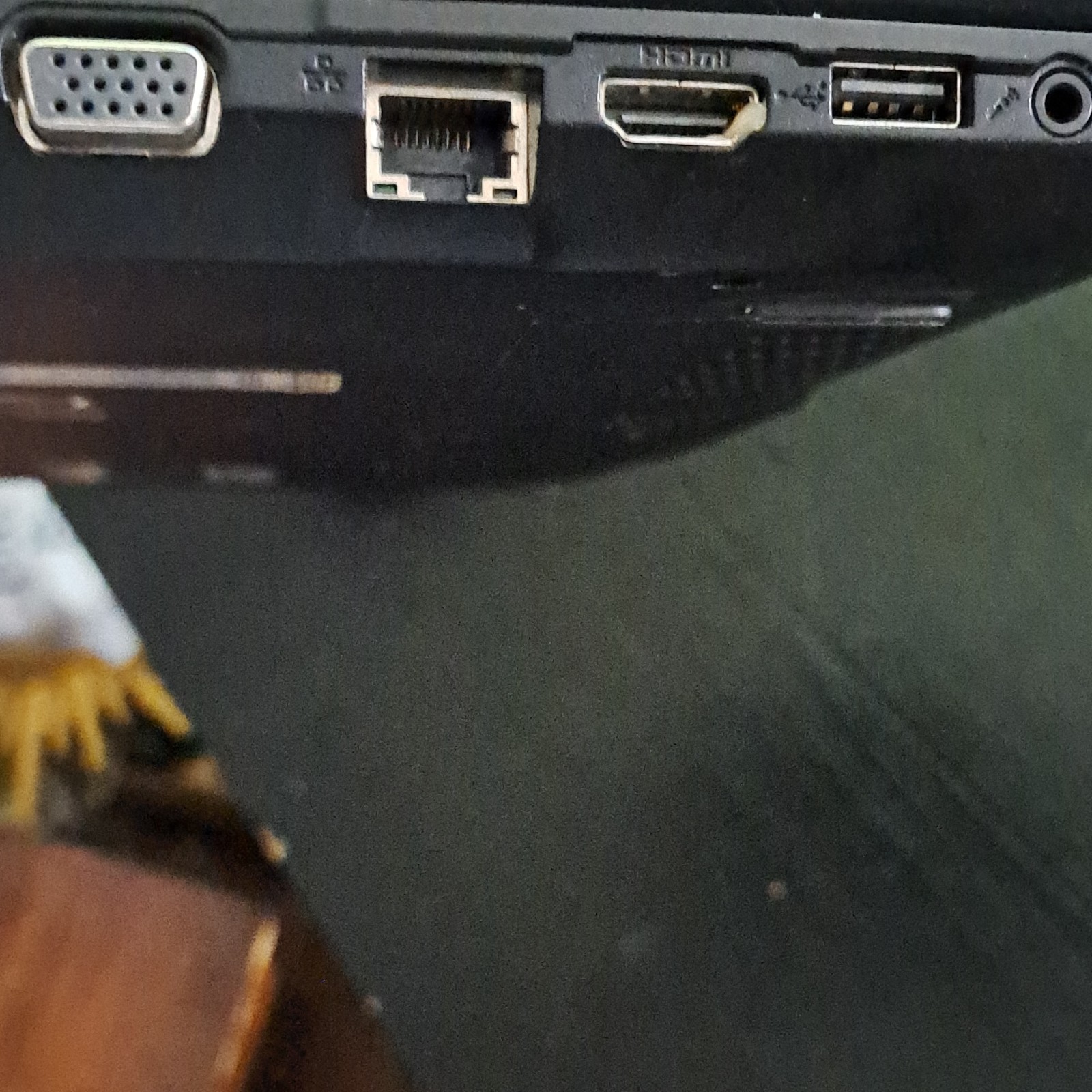 4 laptops Gateway PSWS6 Solo 1450 Intel Core i5 Windows 7 XP for parts only