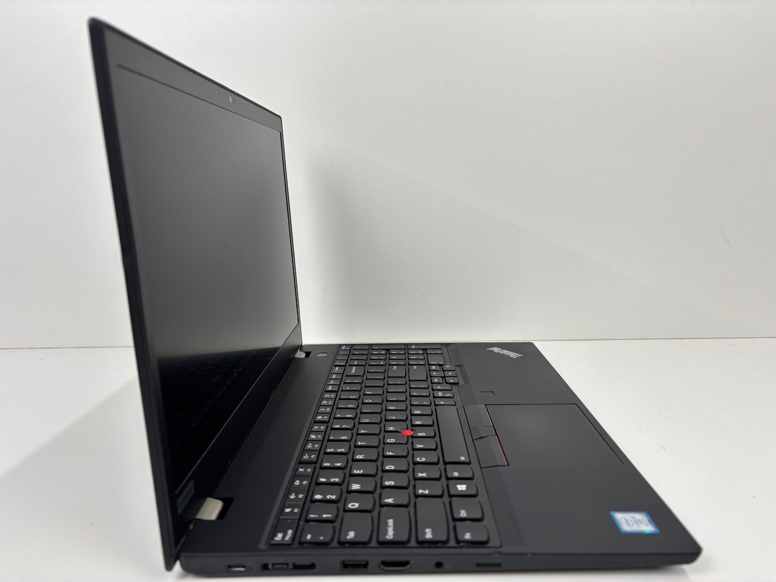 Lenovo ThinkPad T590 Full HD i5-8365U 16GB 256SSD Win11 Pro NO BATTERY PARTS