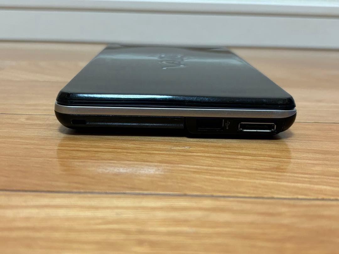 SONY VAIO Type P VGN-P90HS Atom Z530 2GB HDD 60GB USED from JAPAN