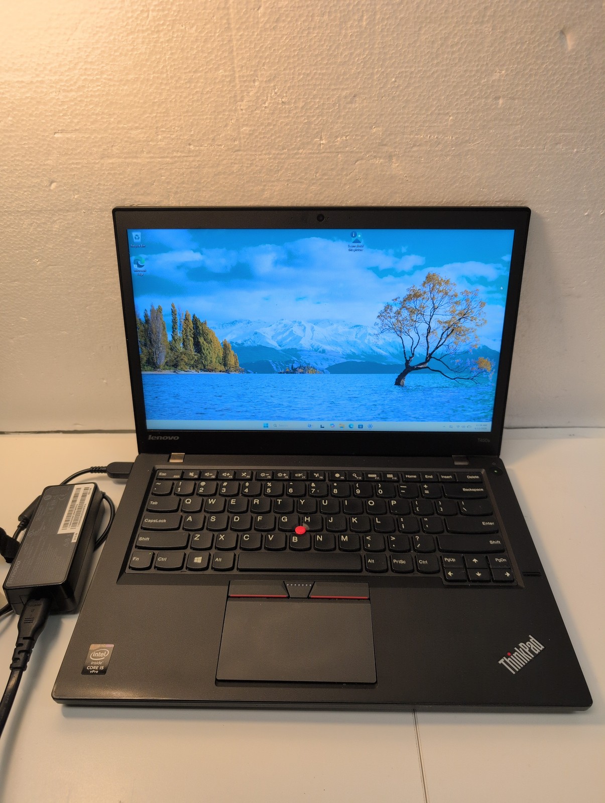 (GRADE A) Lenovo ThinkPad T450s 14″ LAPTOP i5-5300U/8GB RAM 240GB SSD Win 11 –